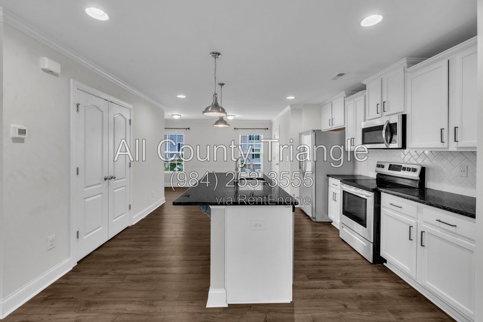 Gallery Image 13