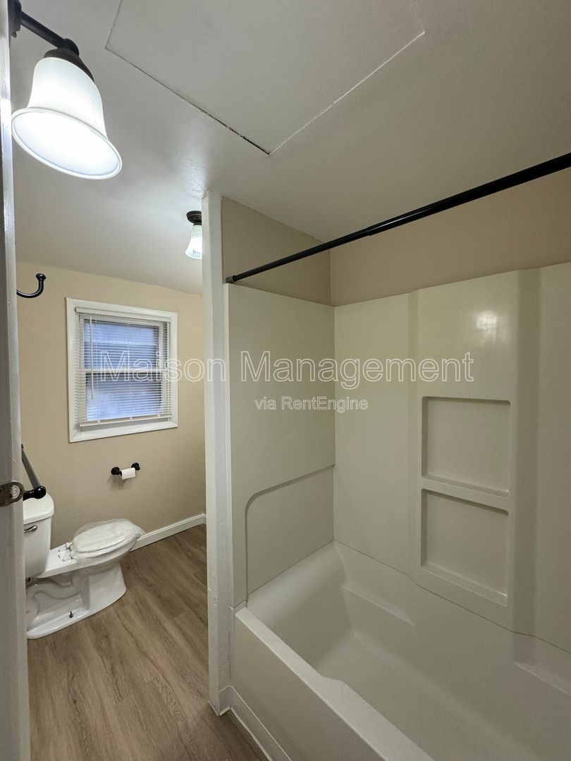 Gallery Image 10