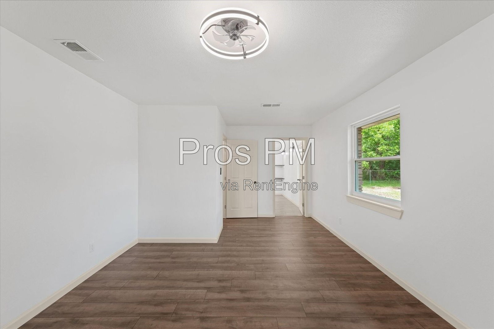 Gallery Image 30