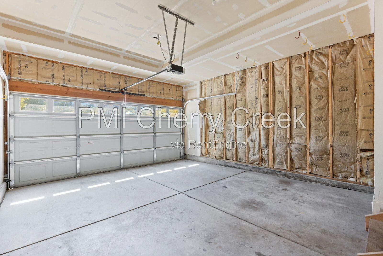 Gallery Image 33