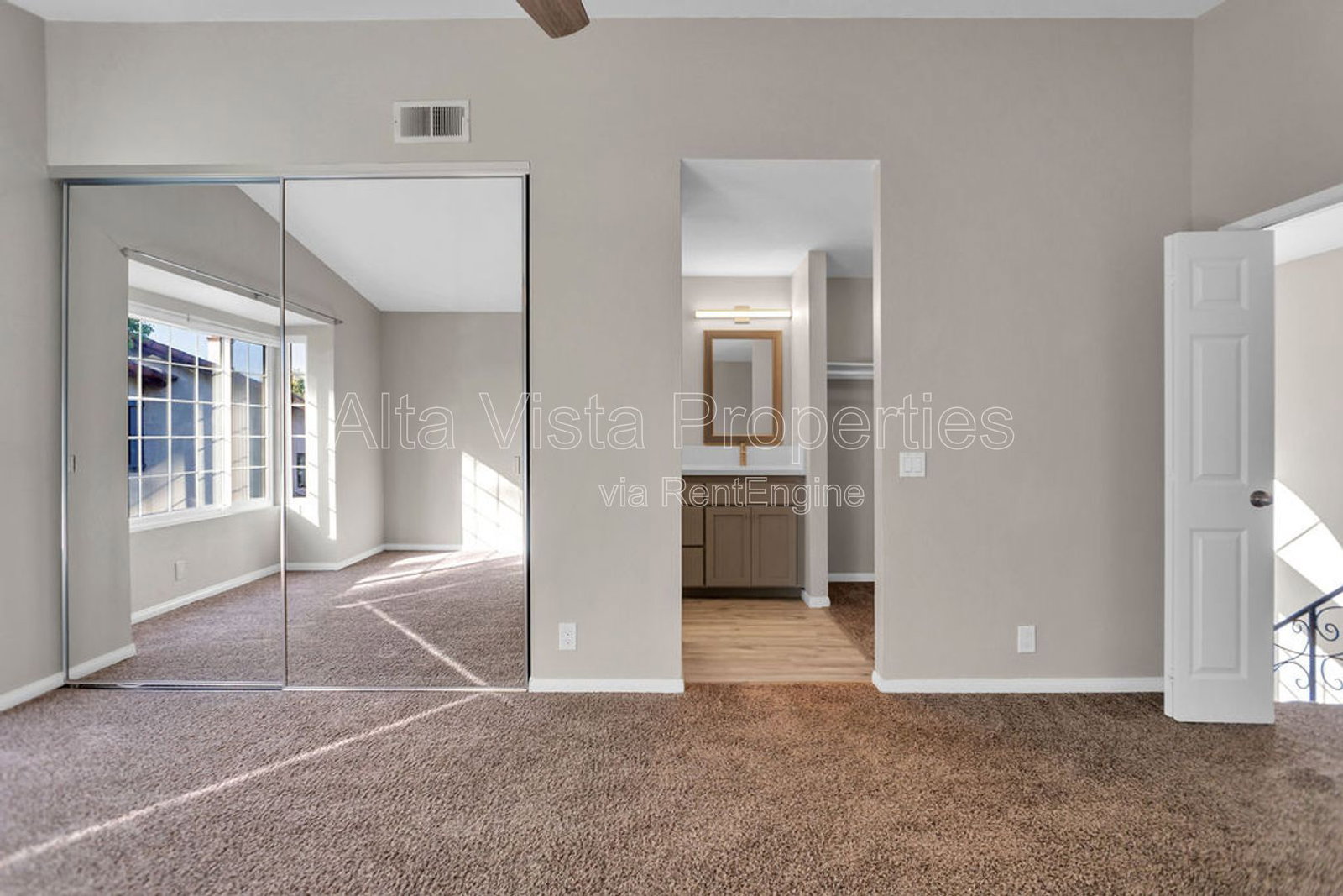 Gallery Image 35