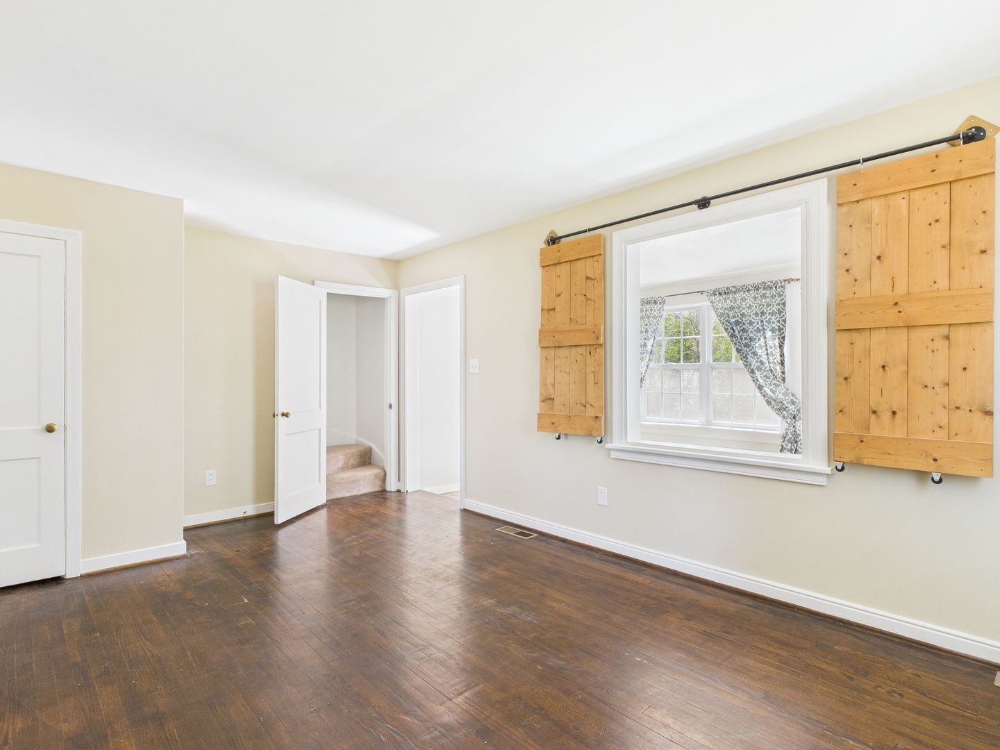 Gallery Image 9