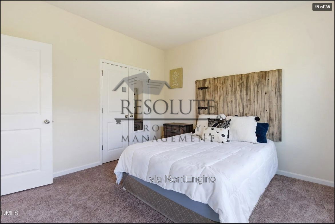 Gallery Image 16