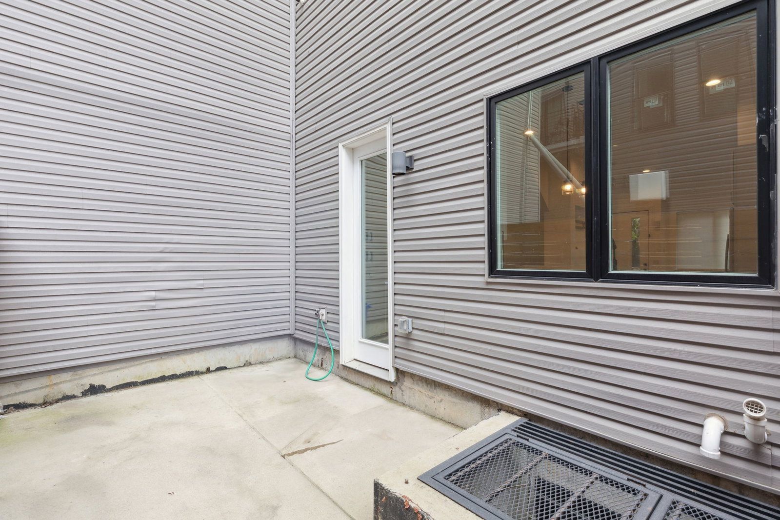 Gallery Image 32
