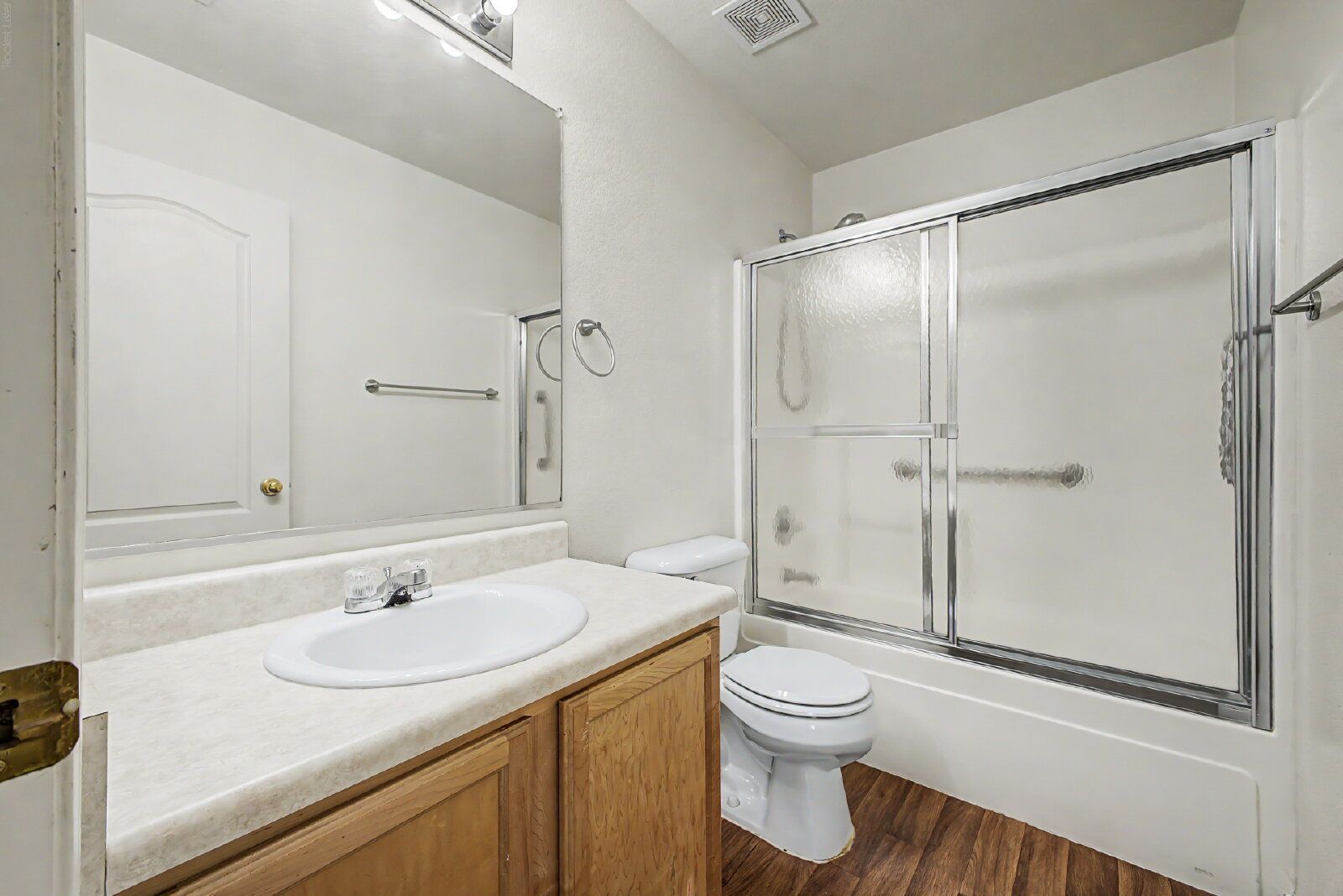 Gallery Image 34
