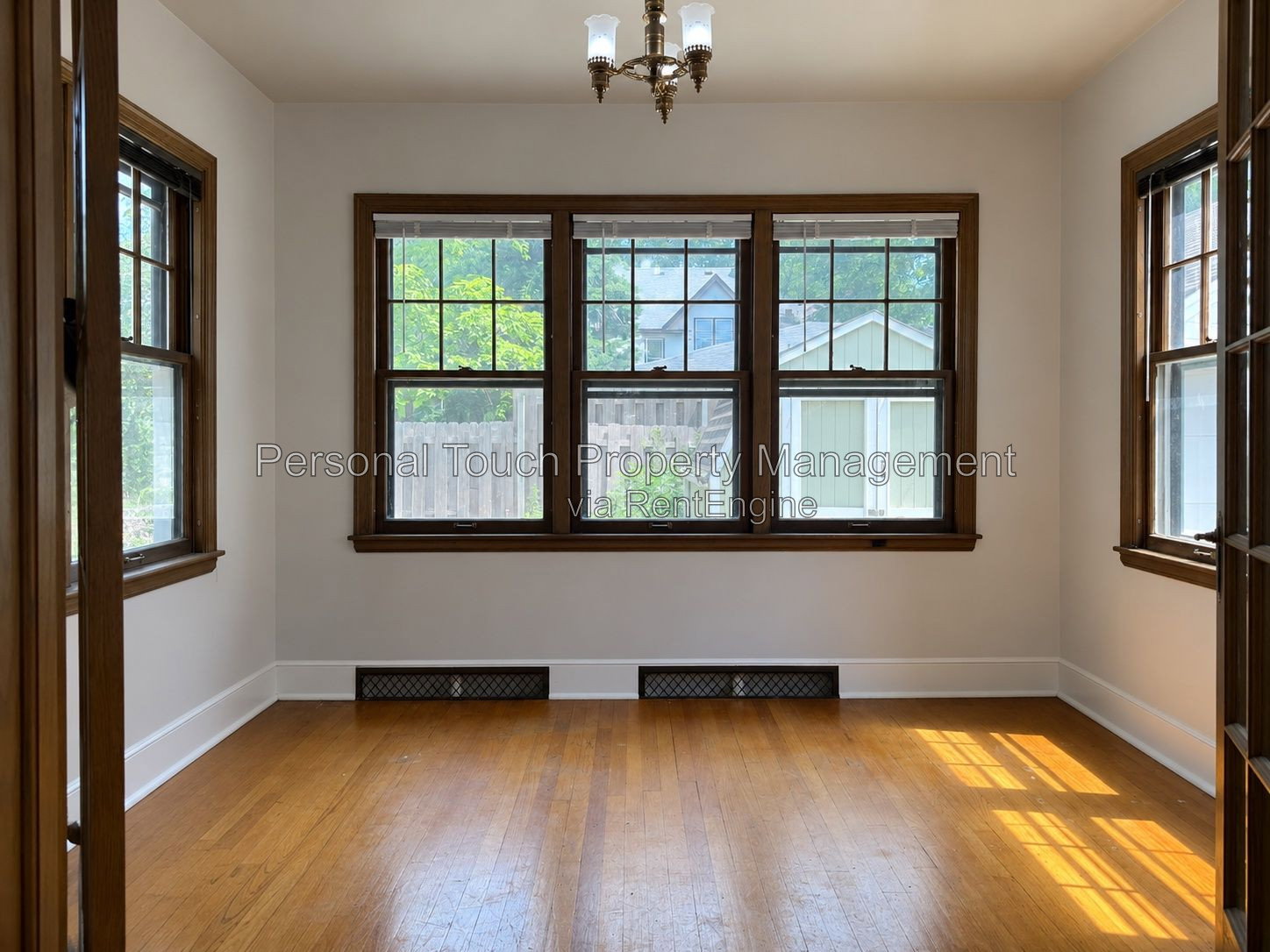 Gallery Image 19