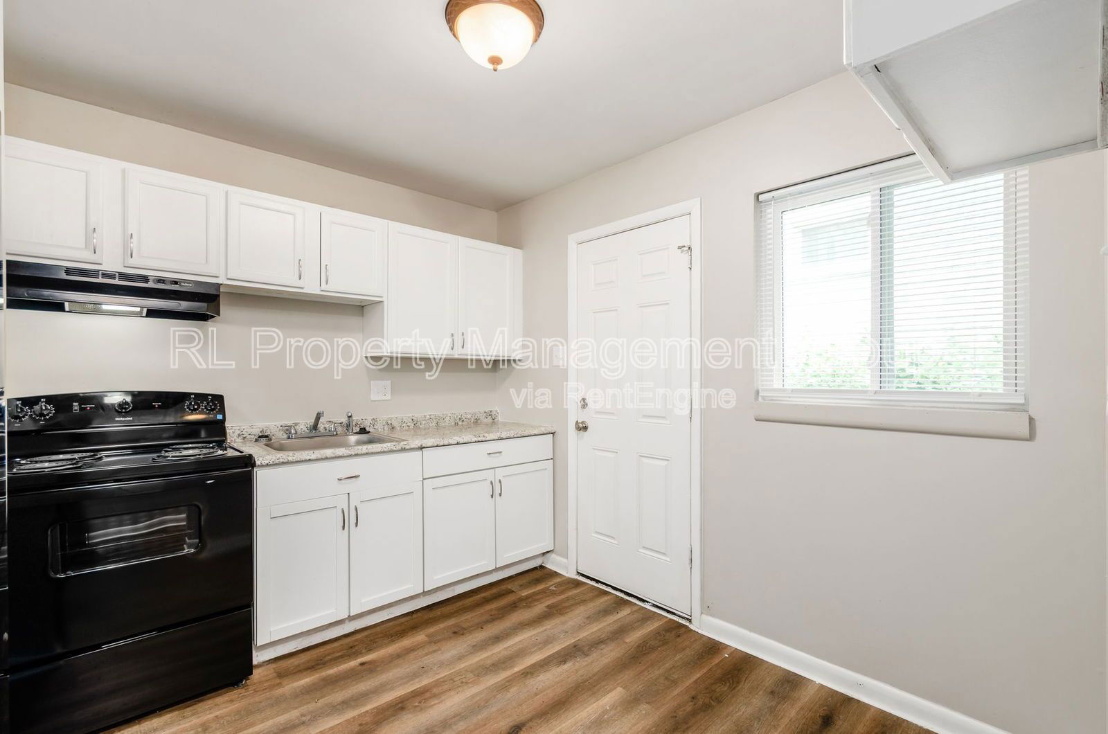 Gallery Image 16