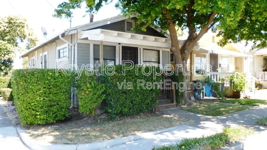 Gallery Image 0