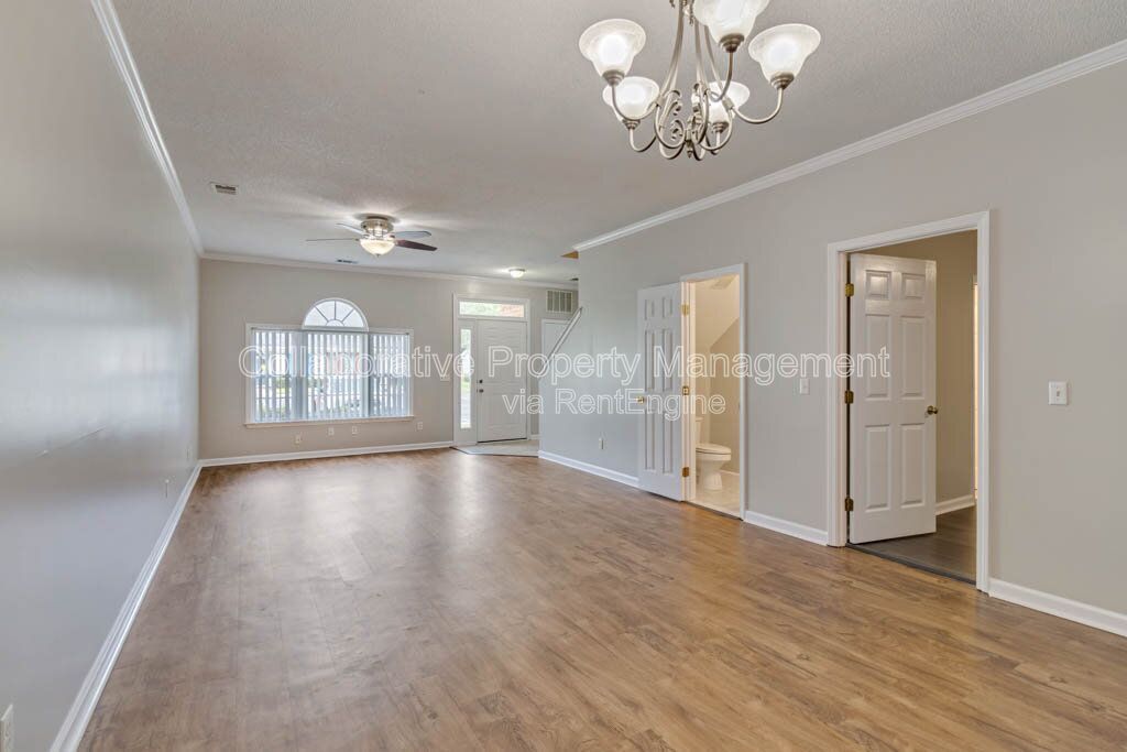 Gallery Image 16