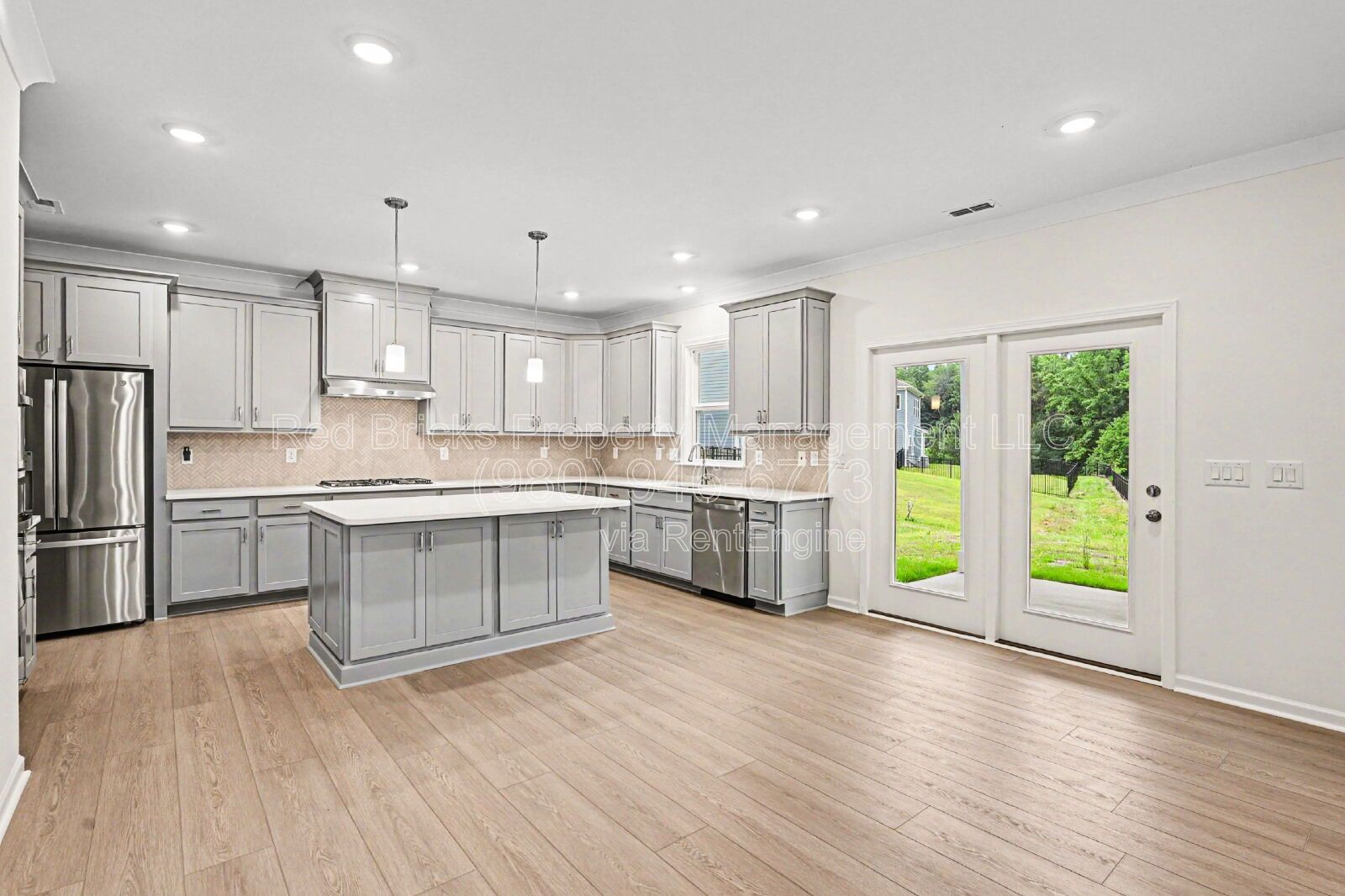 Gallery Image 13