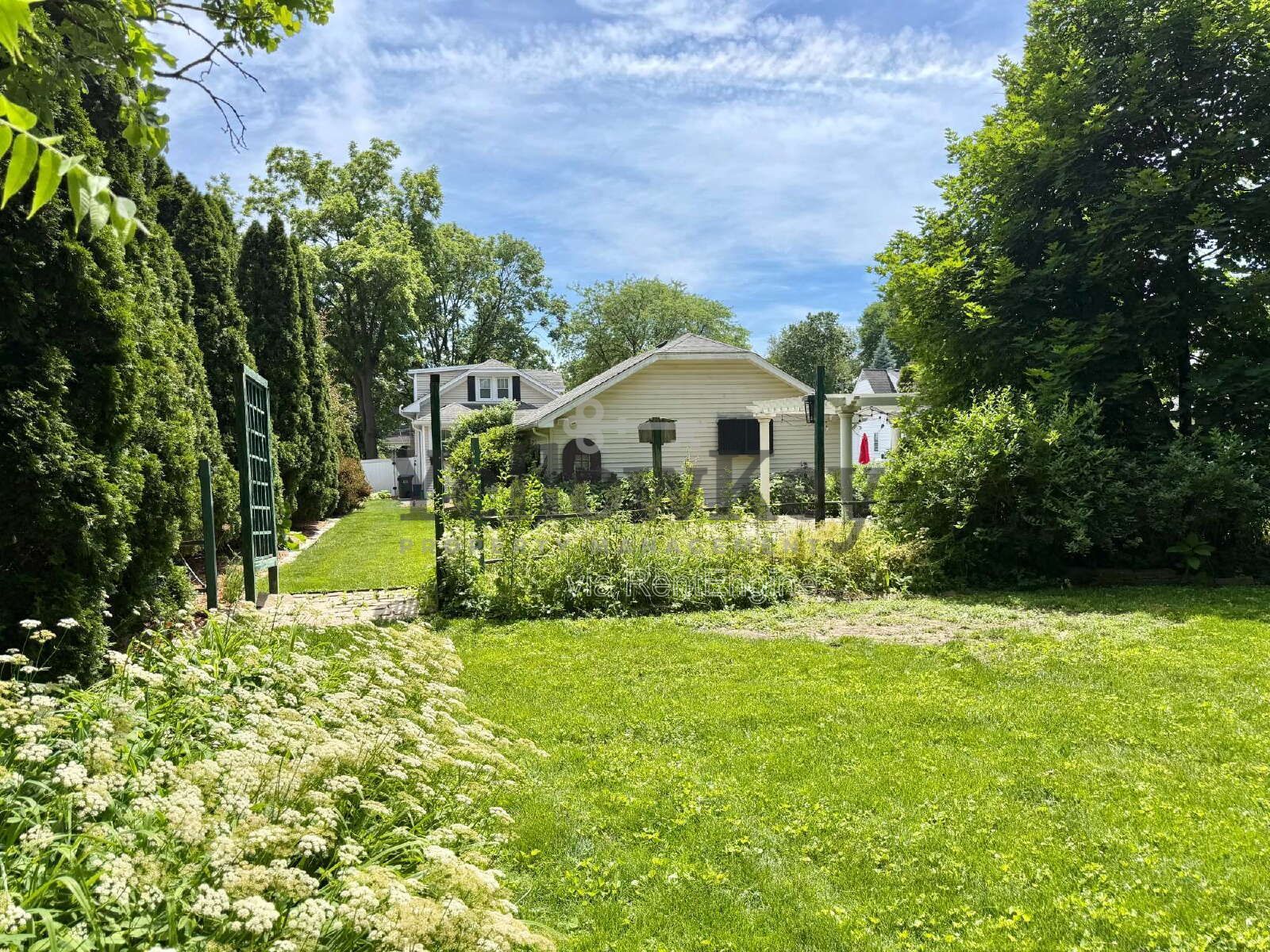 Gallery Image 19