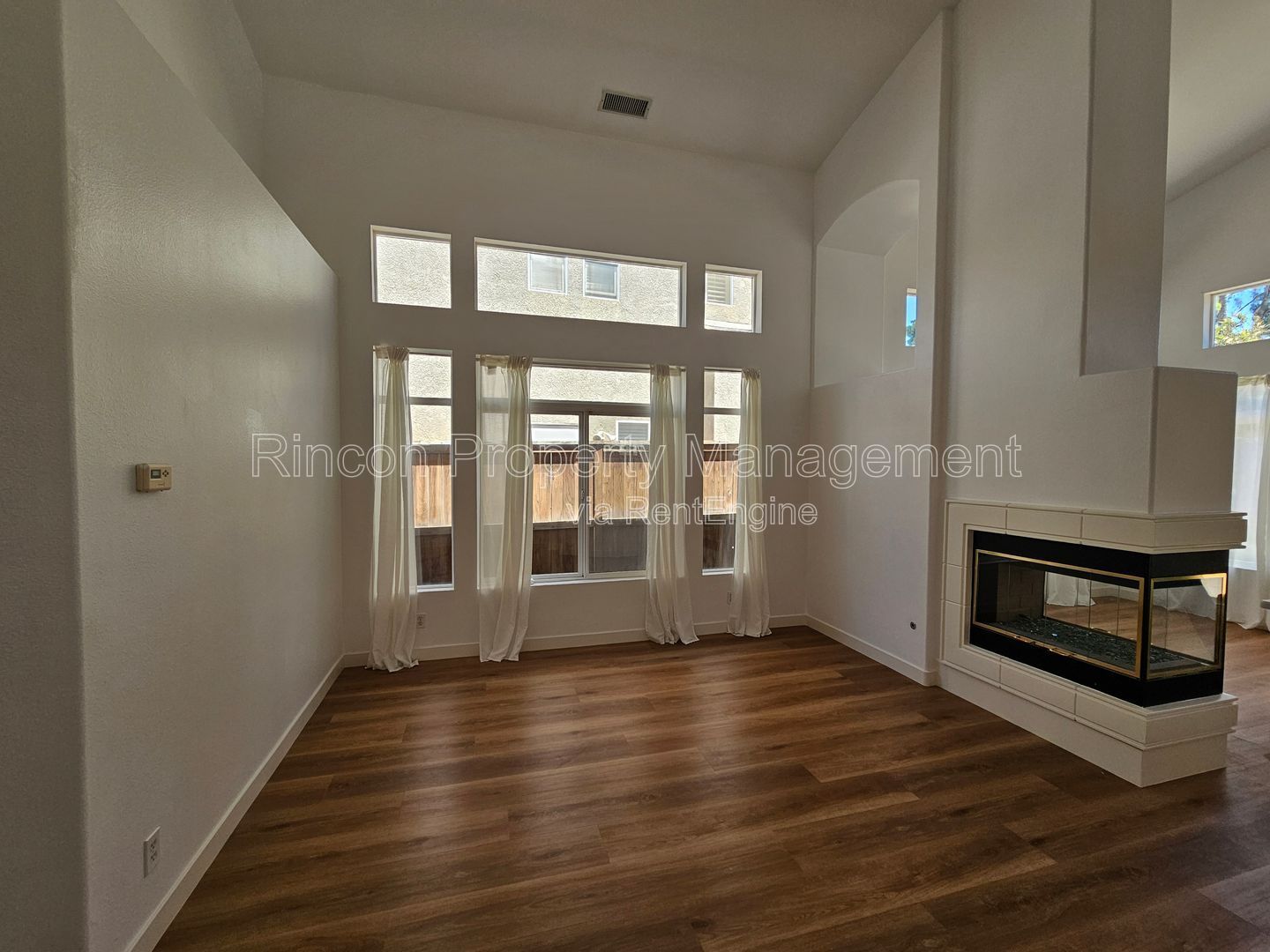 Gallery Image 18