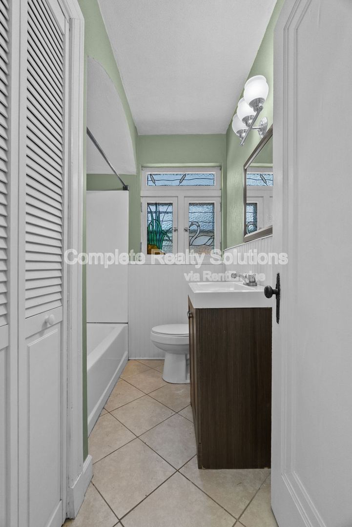 Gallery Image 26