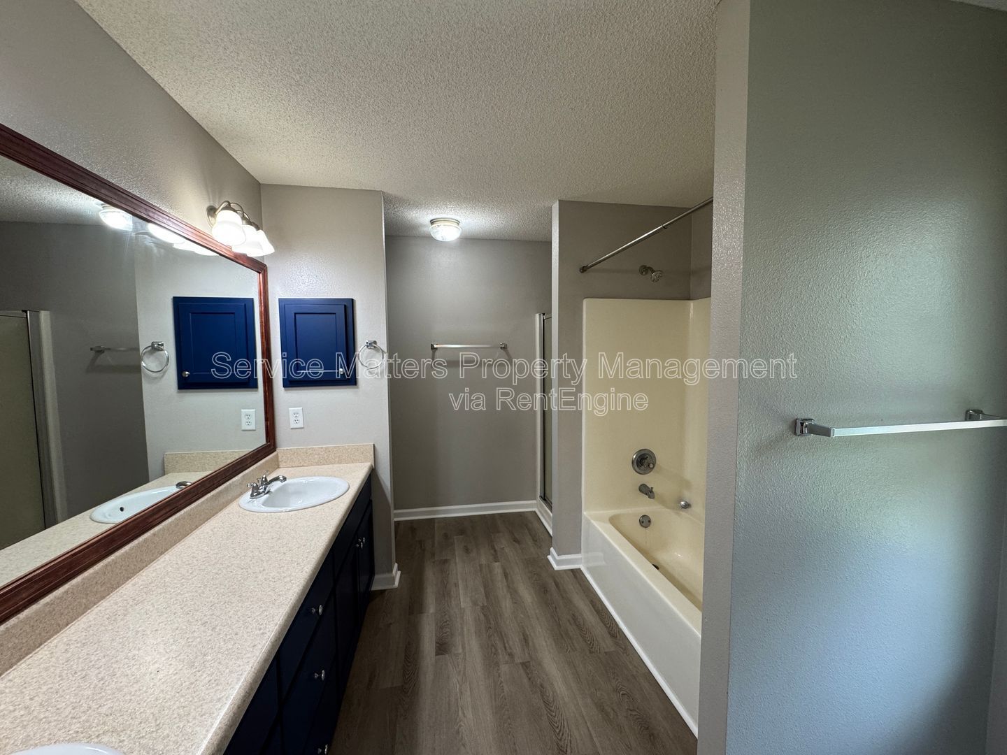 Gallery Image 16