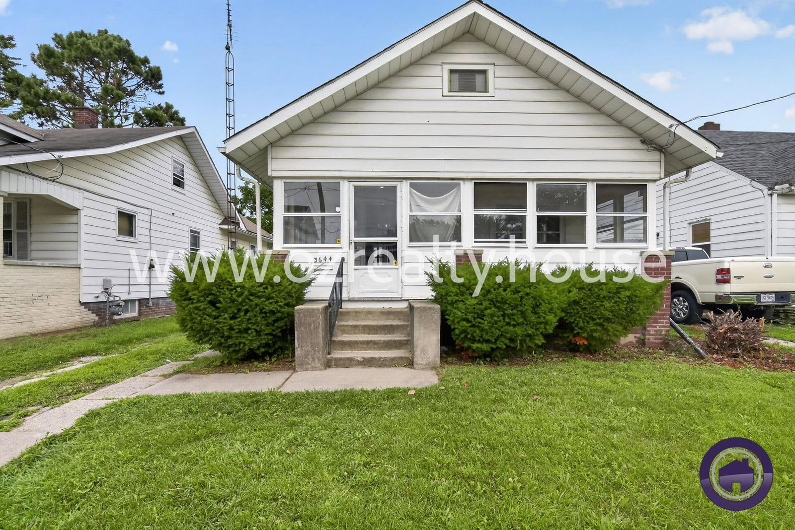 Gallery Image 0