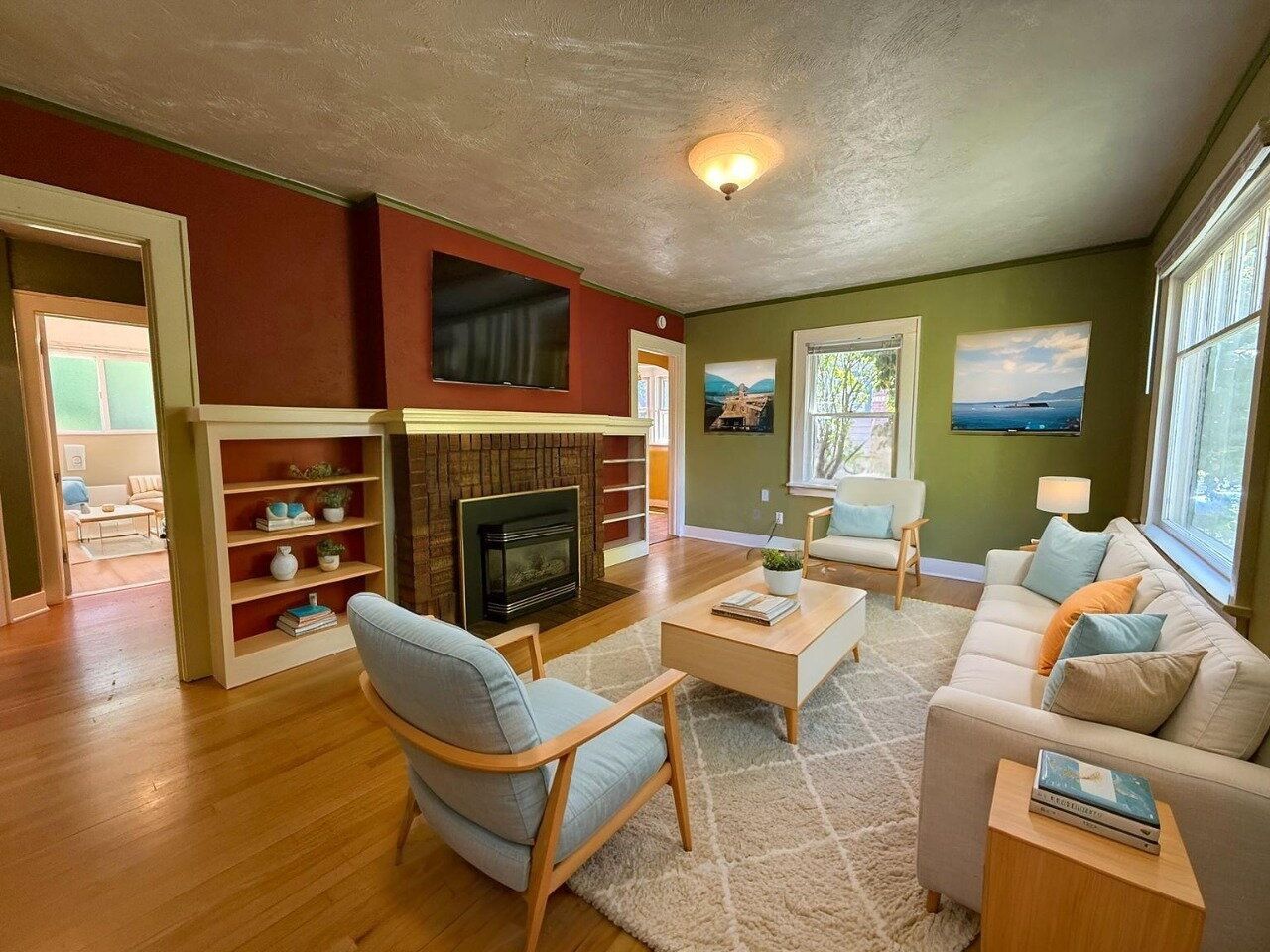 Gallery Image 0