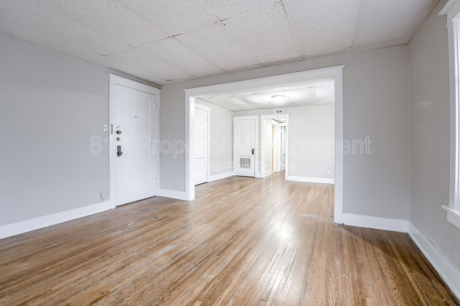 Gallery Image 0