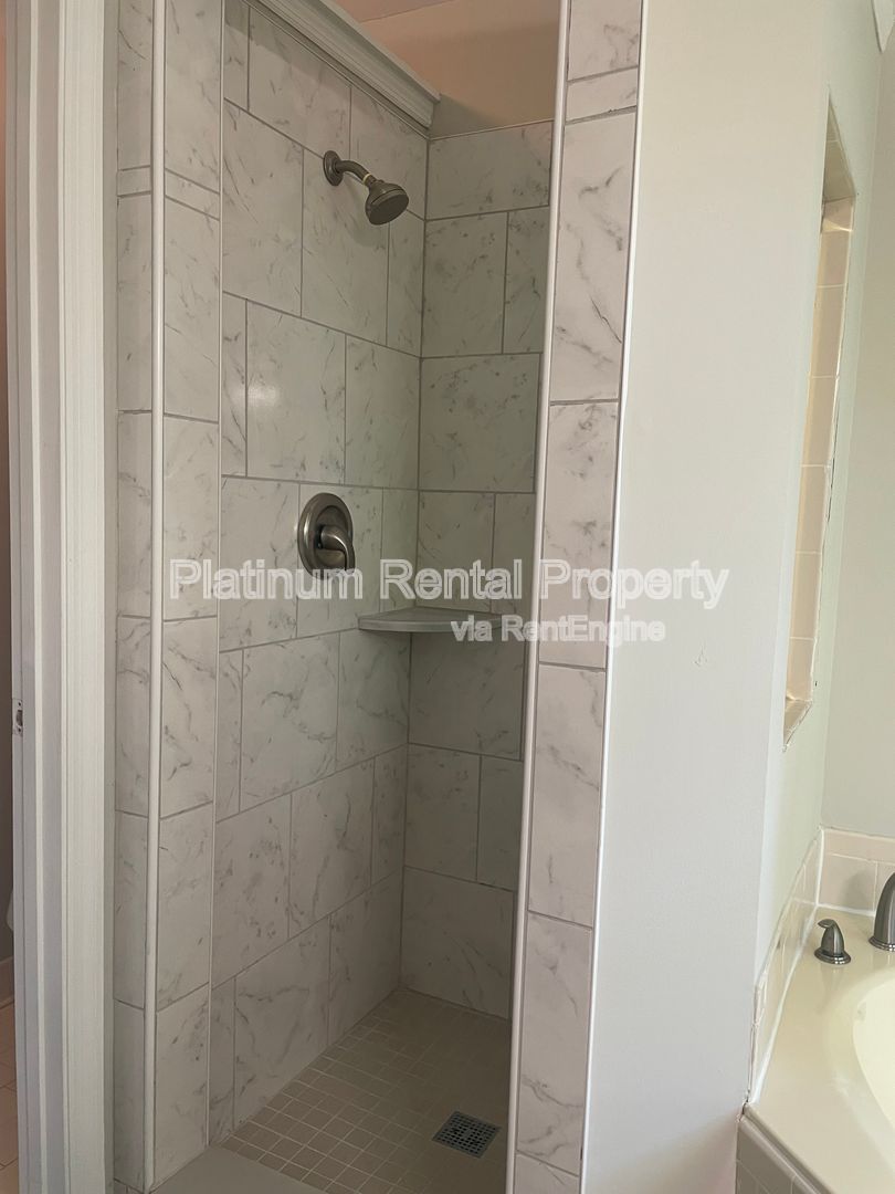 Gallery Image 20