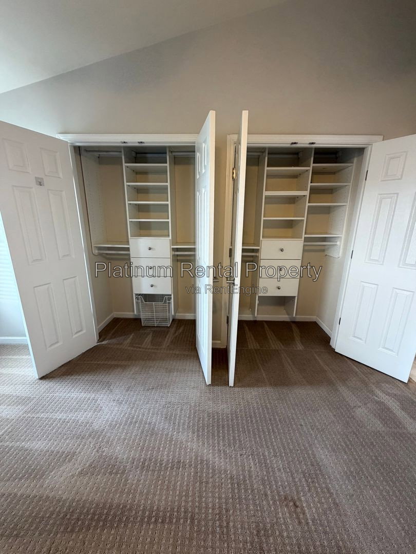 Gallery Image 38