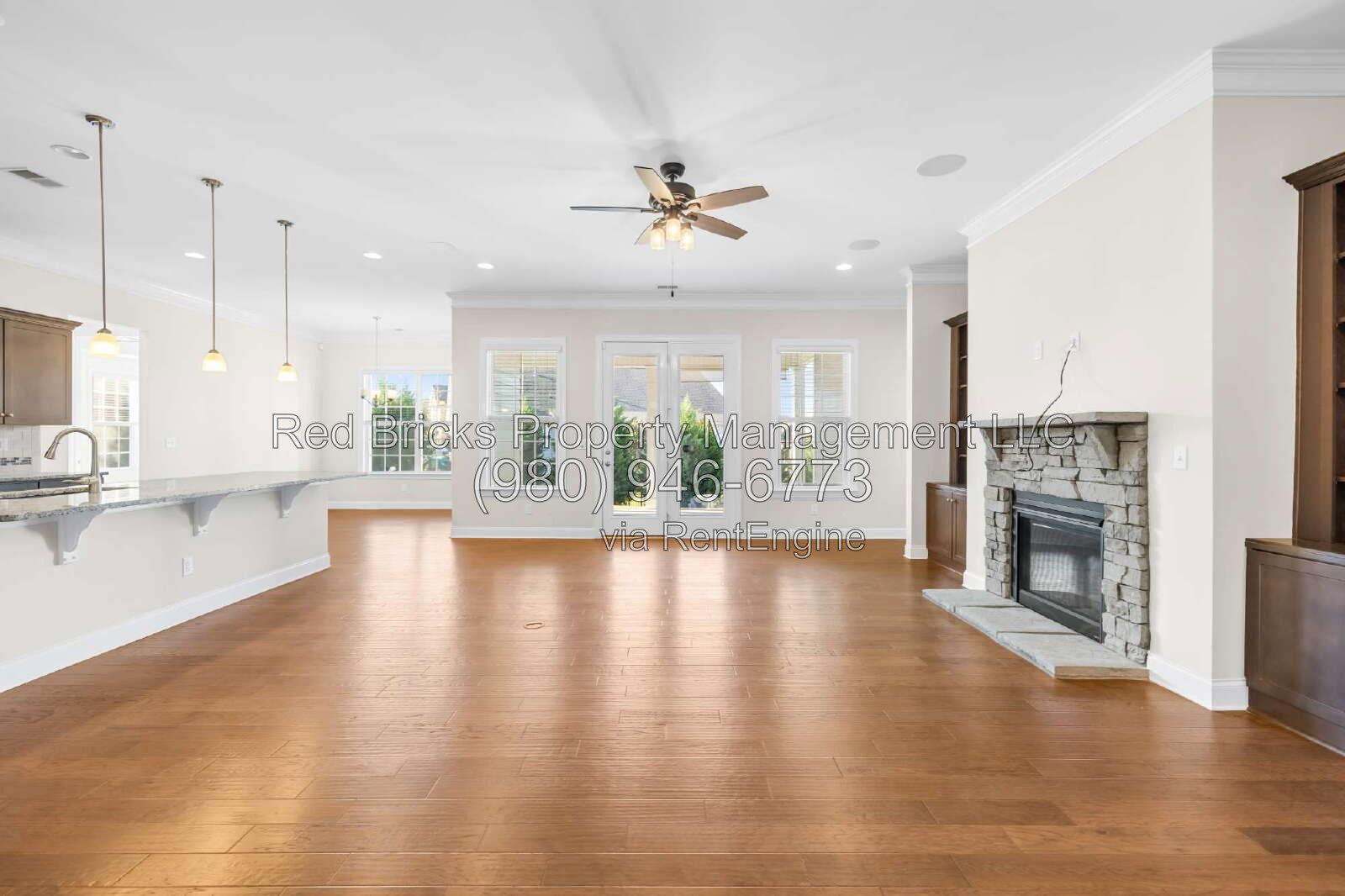 Gallery Image 10