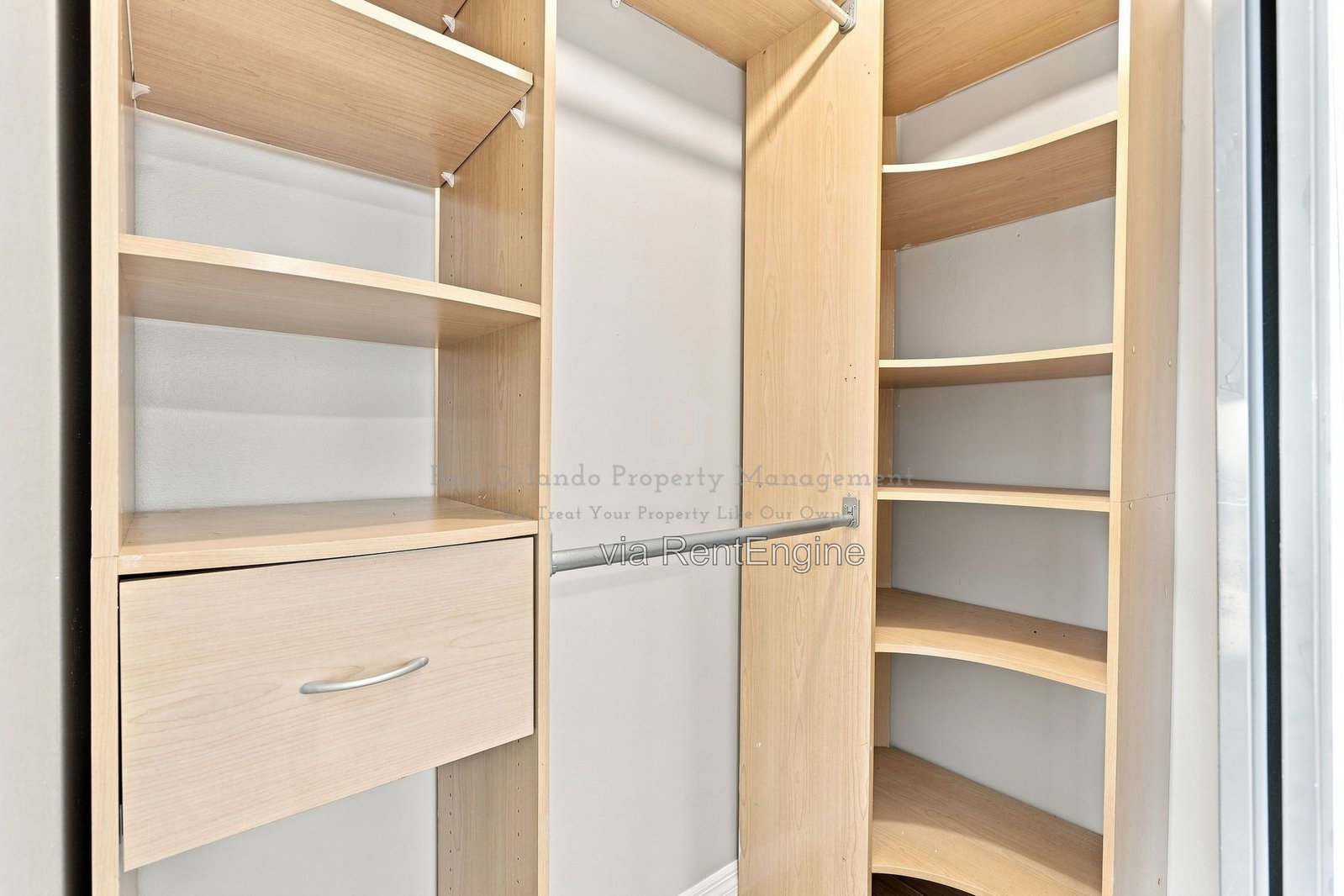Gallery Image 19