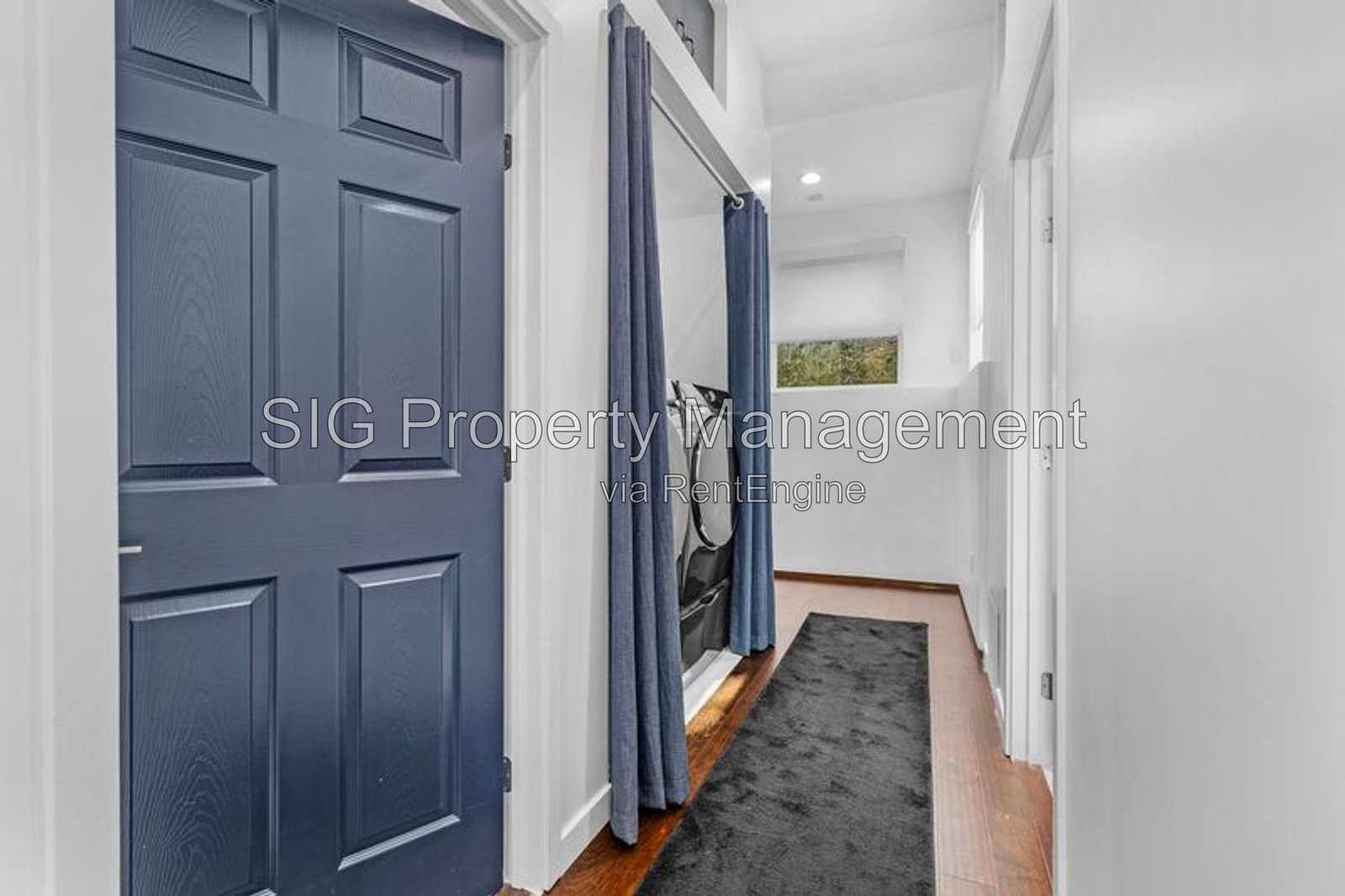 Gallery Image 18