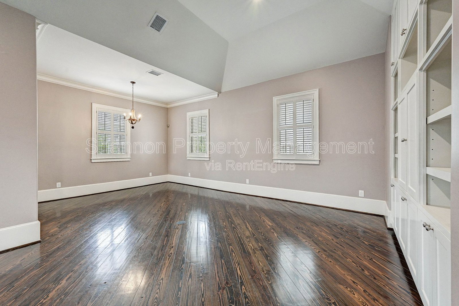 Gallery Image 25