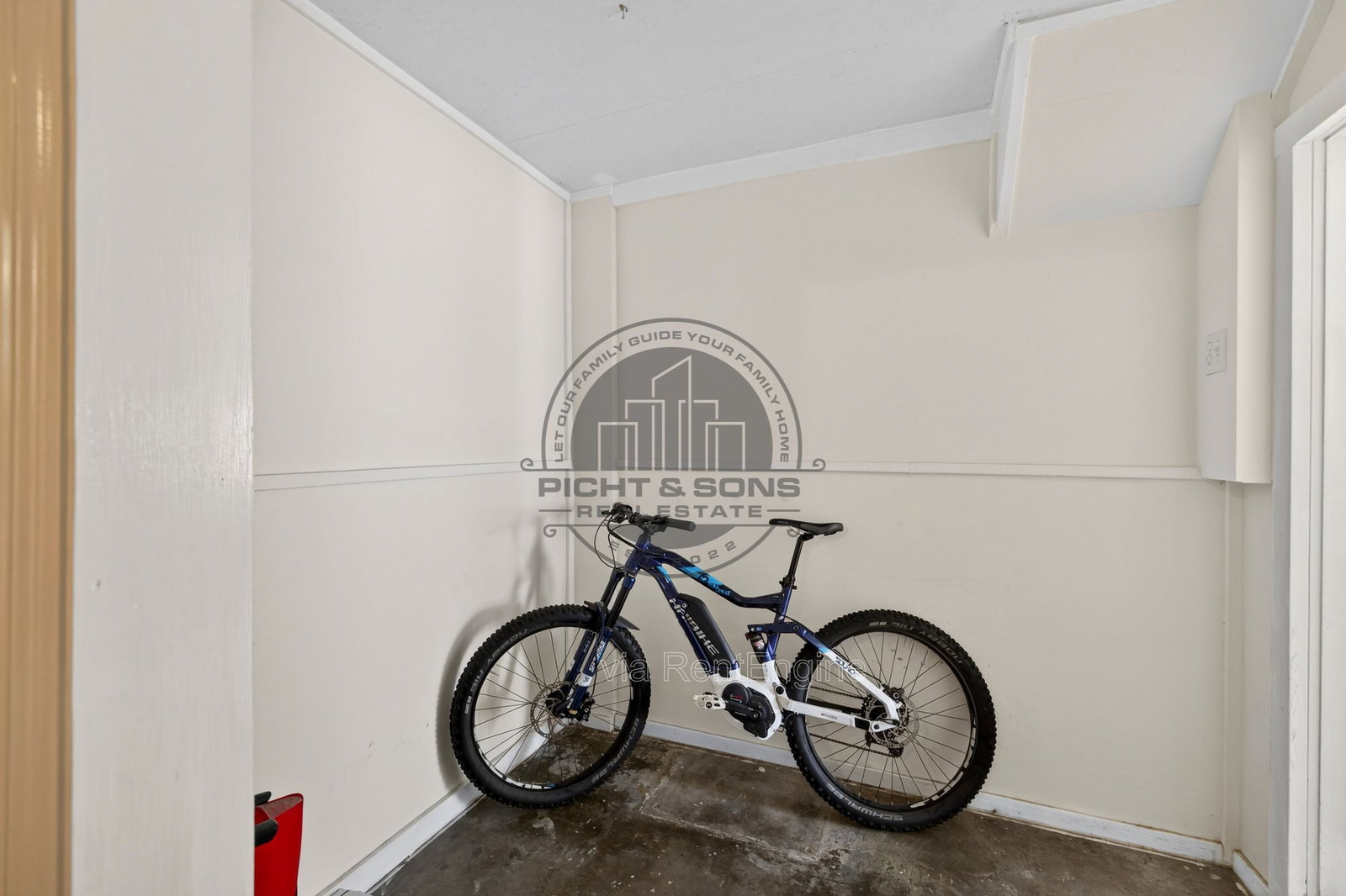 Gallery Image 20