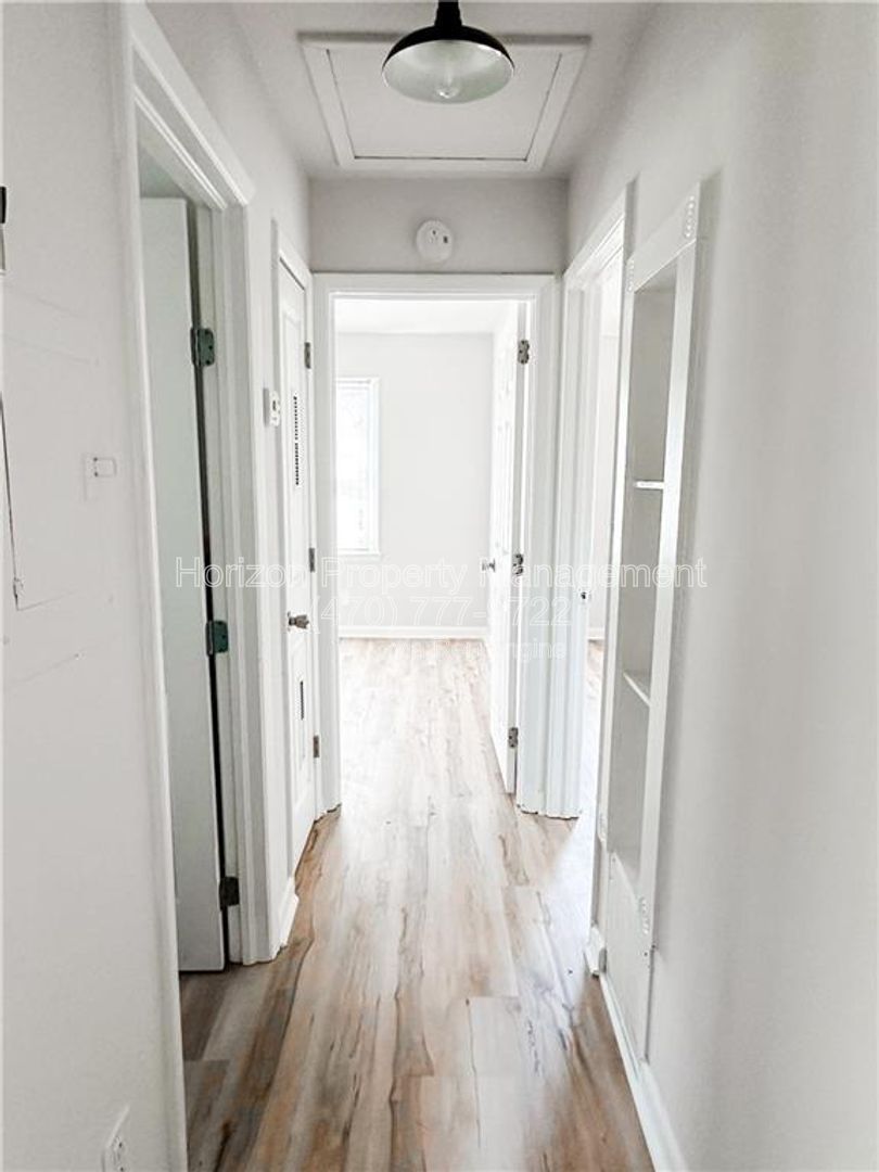 Gallery Image 13
