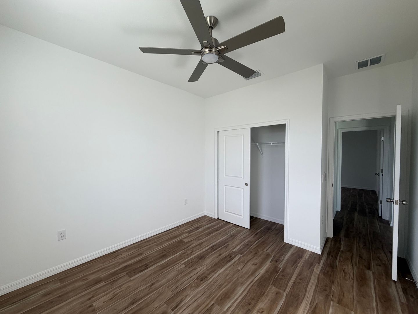 Gallery Image 19