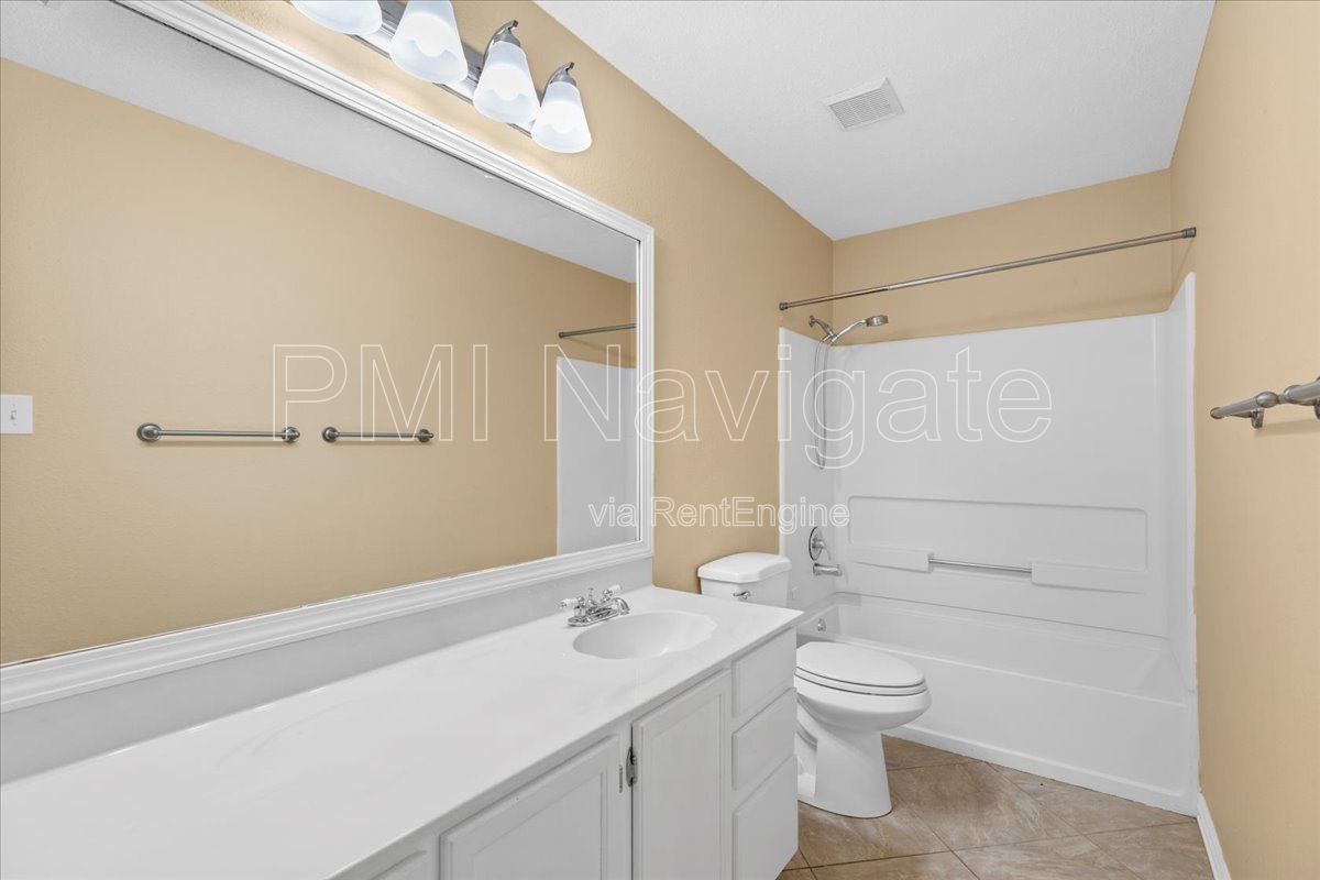 Gallery Image 19