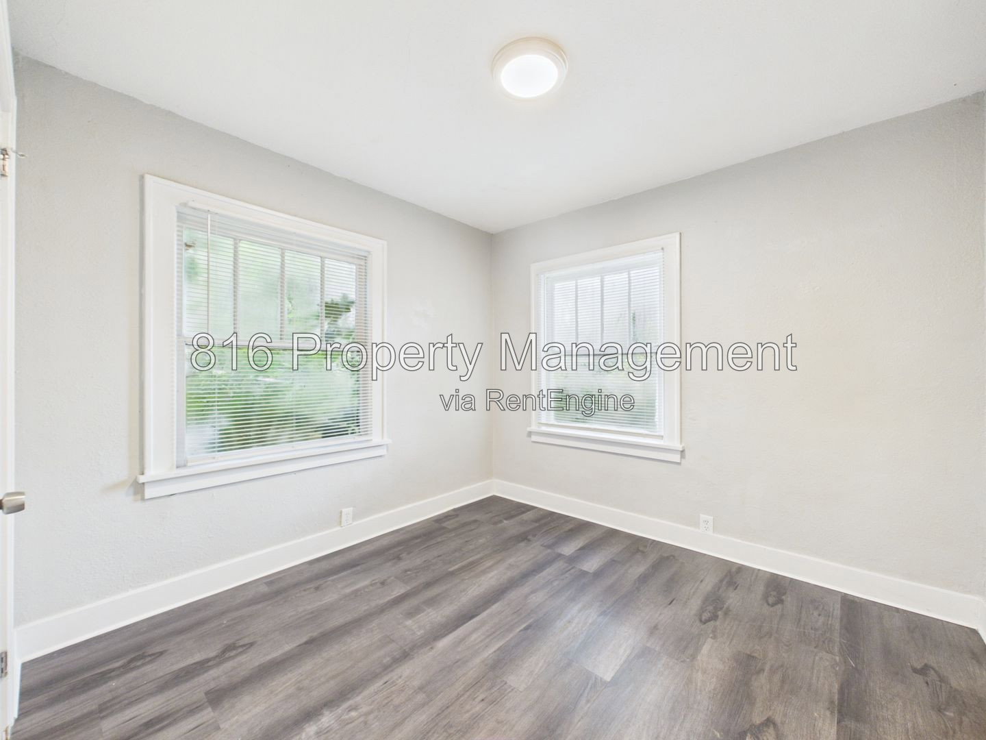 Gallery Image 18