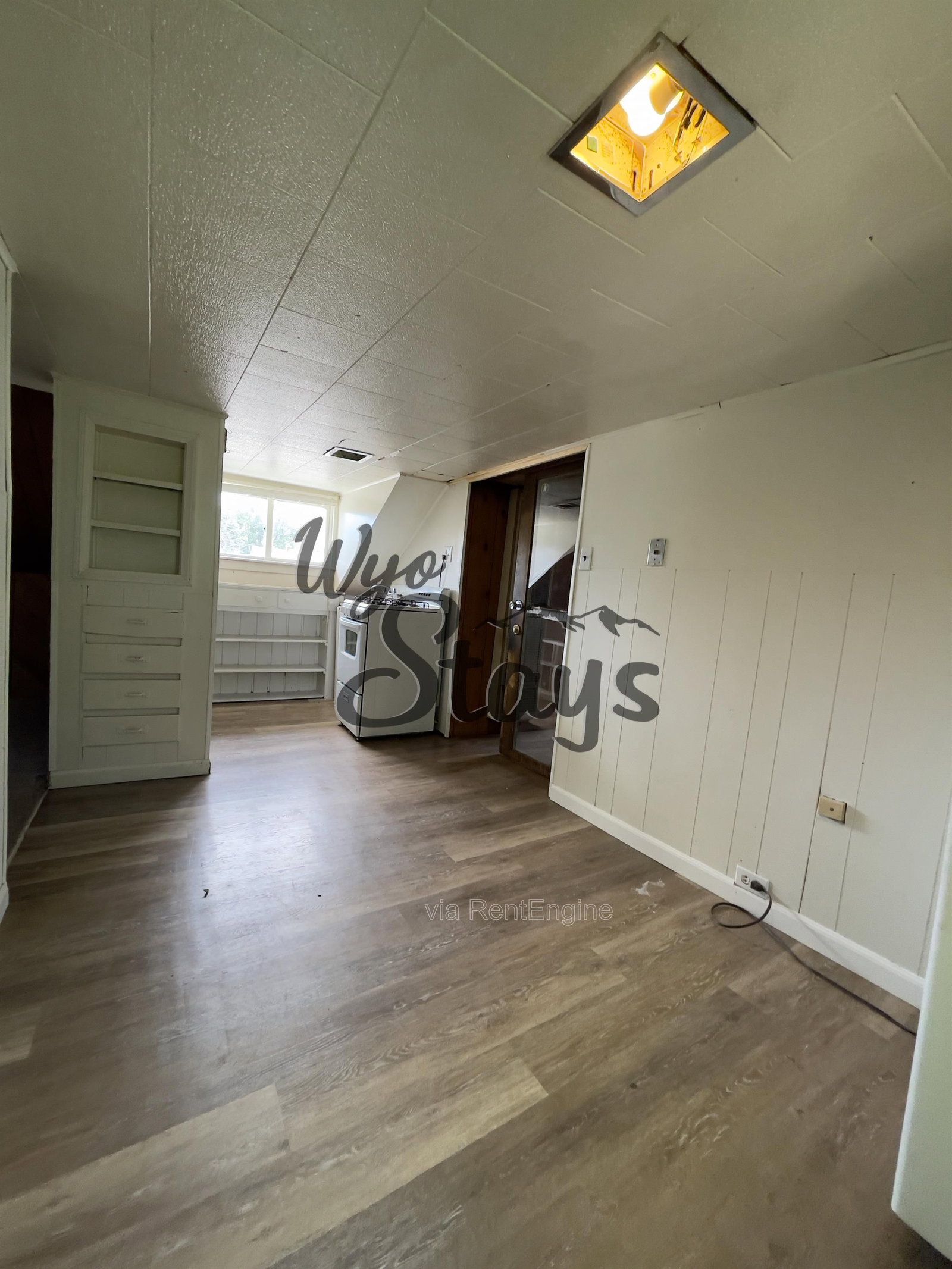 Gallery Image 0