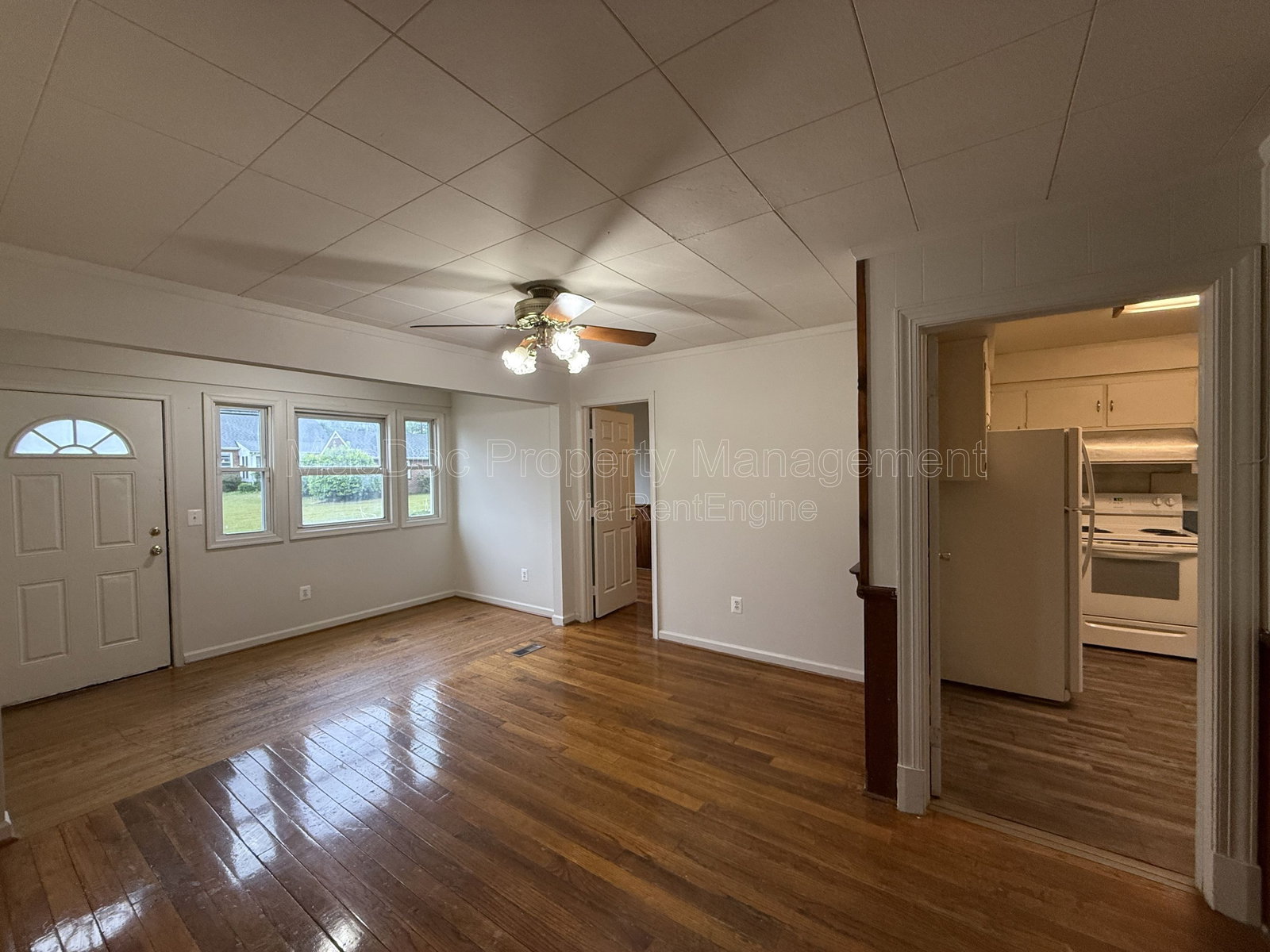 Gallery Image 17