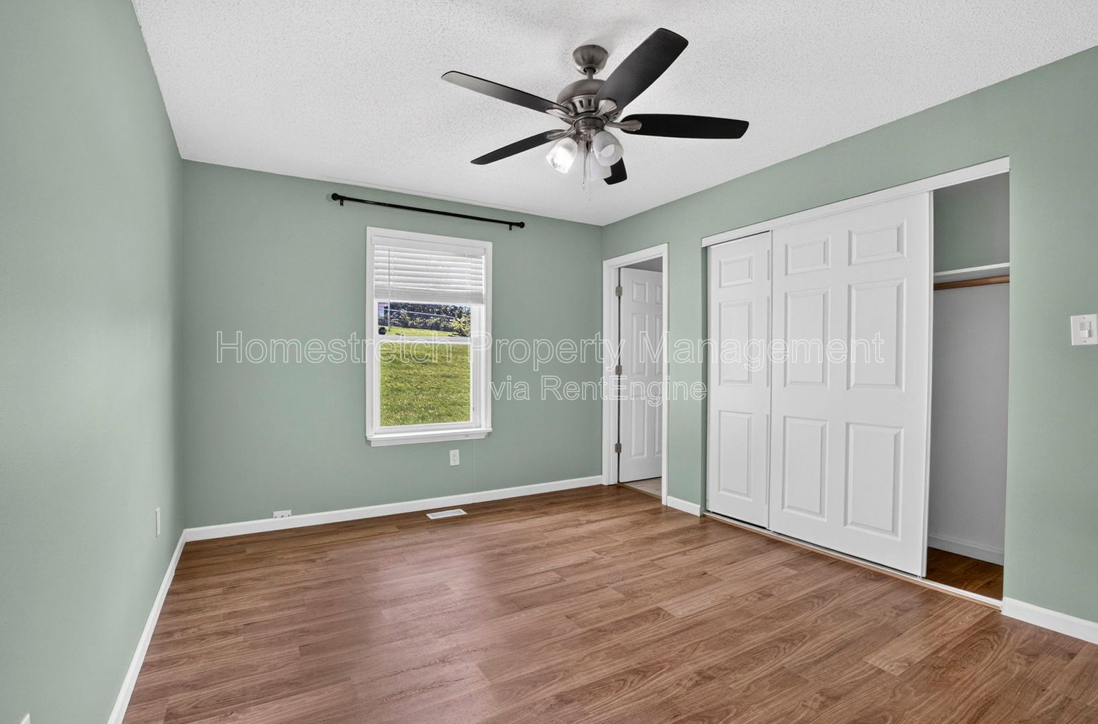 Gallery Image 18