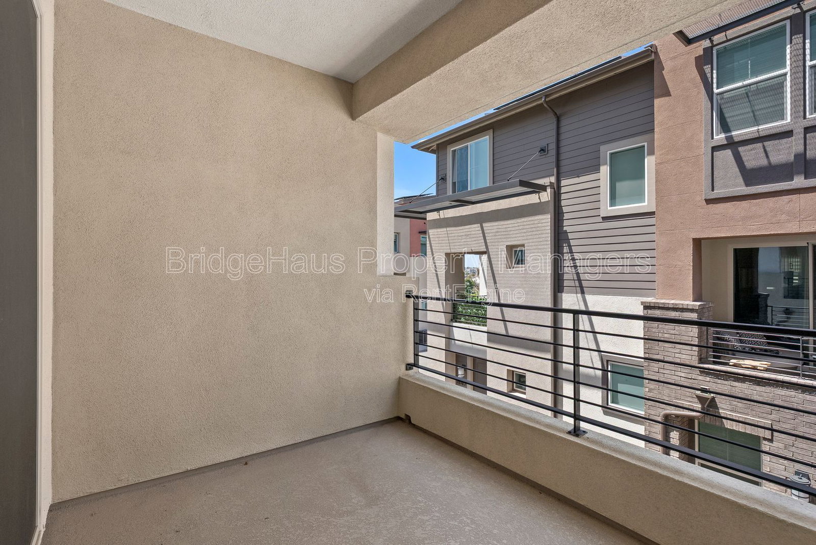 Gallery Image 18
