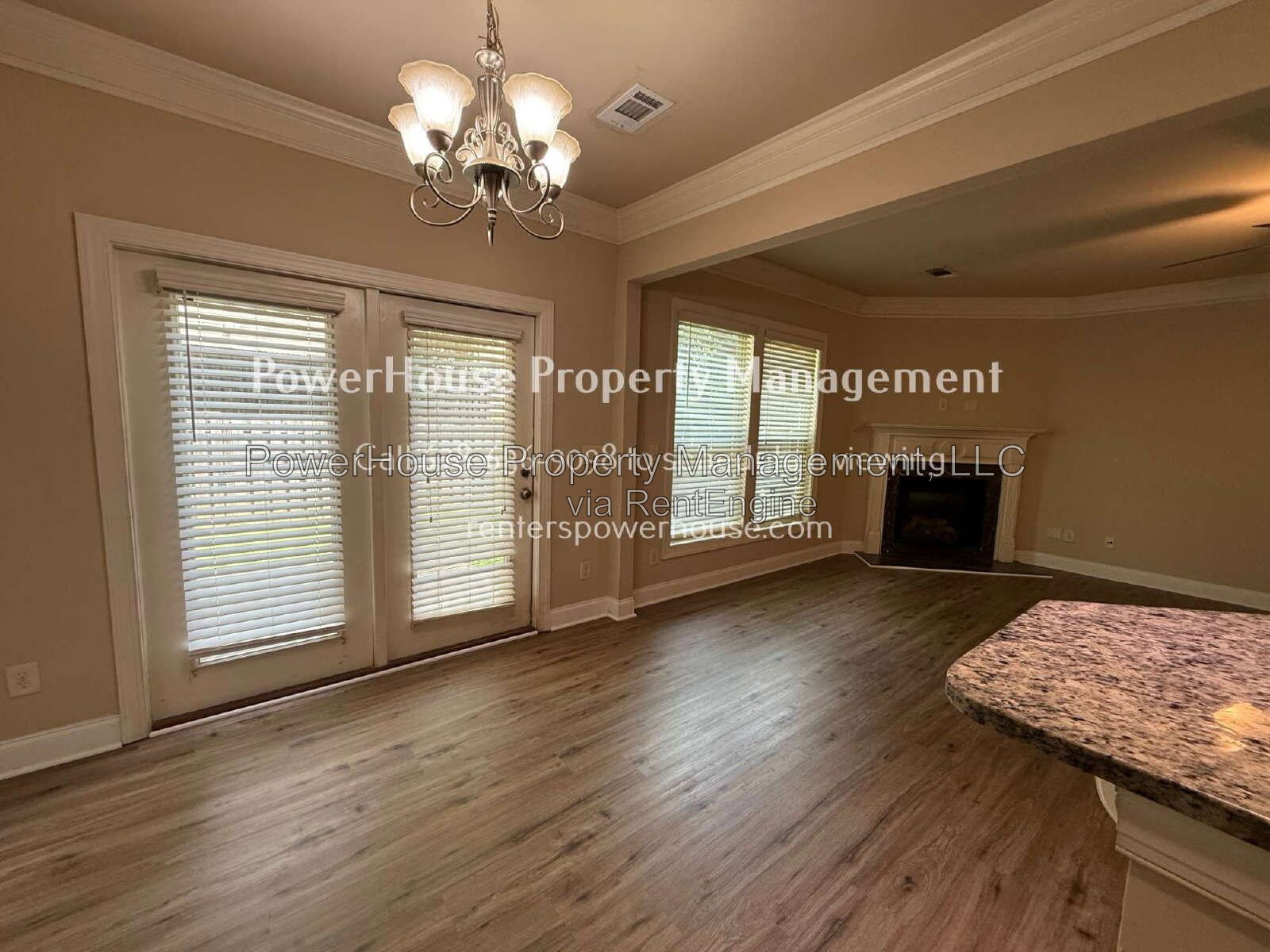 Gallery Image 17