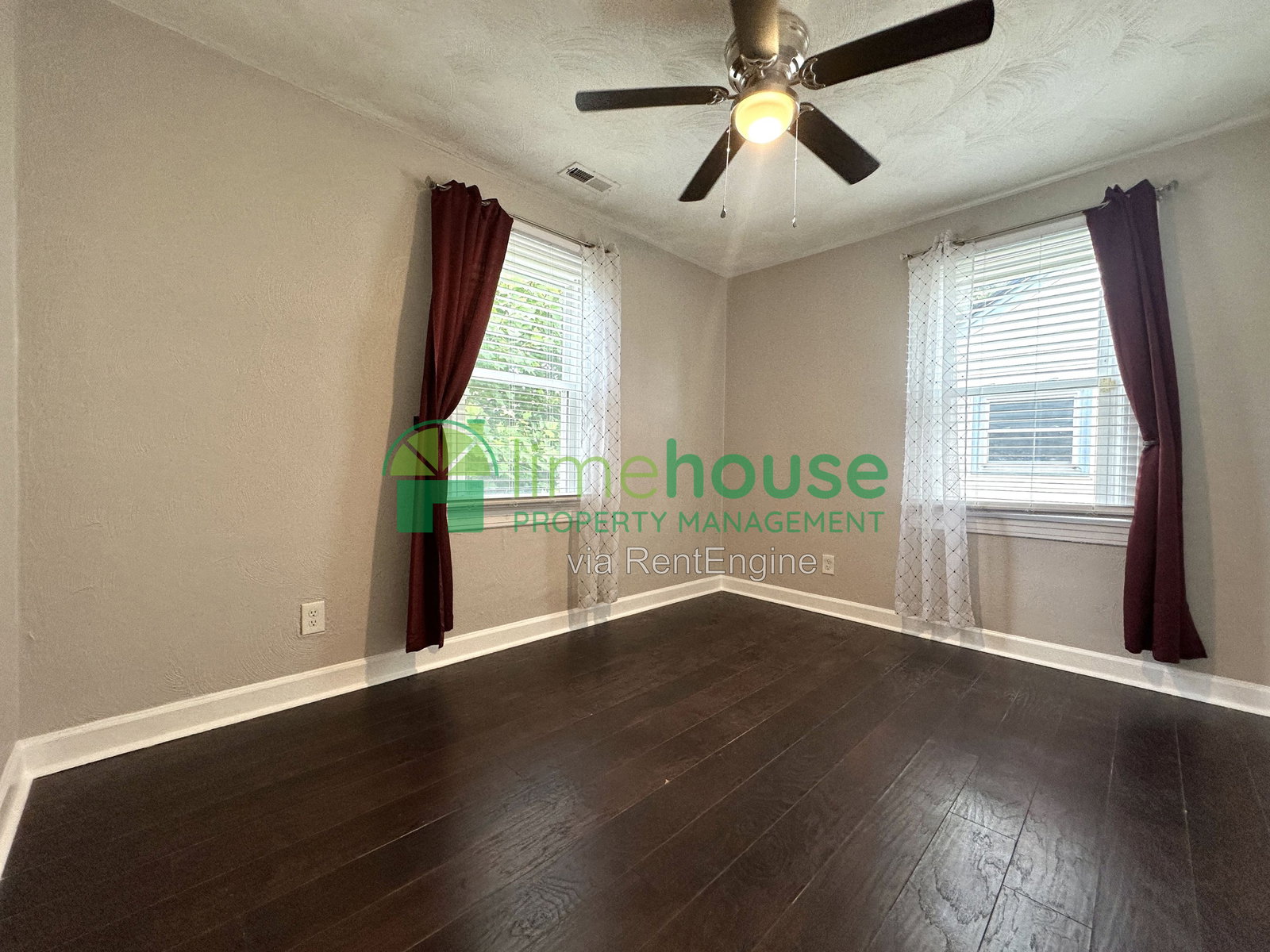 Gallery Image 14
