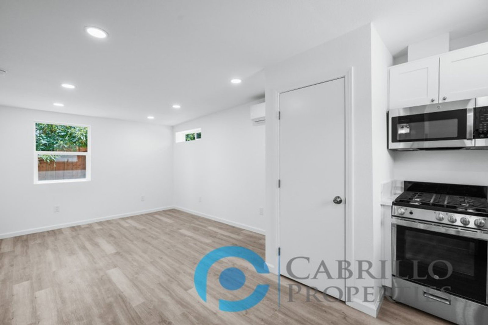 Gallery Image 14