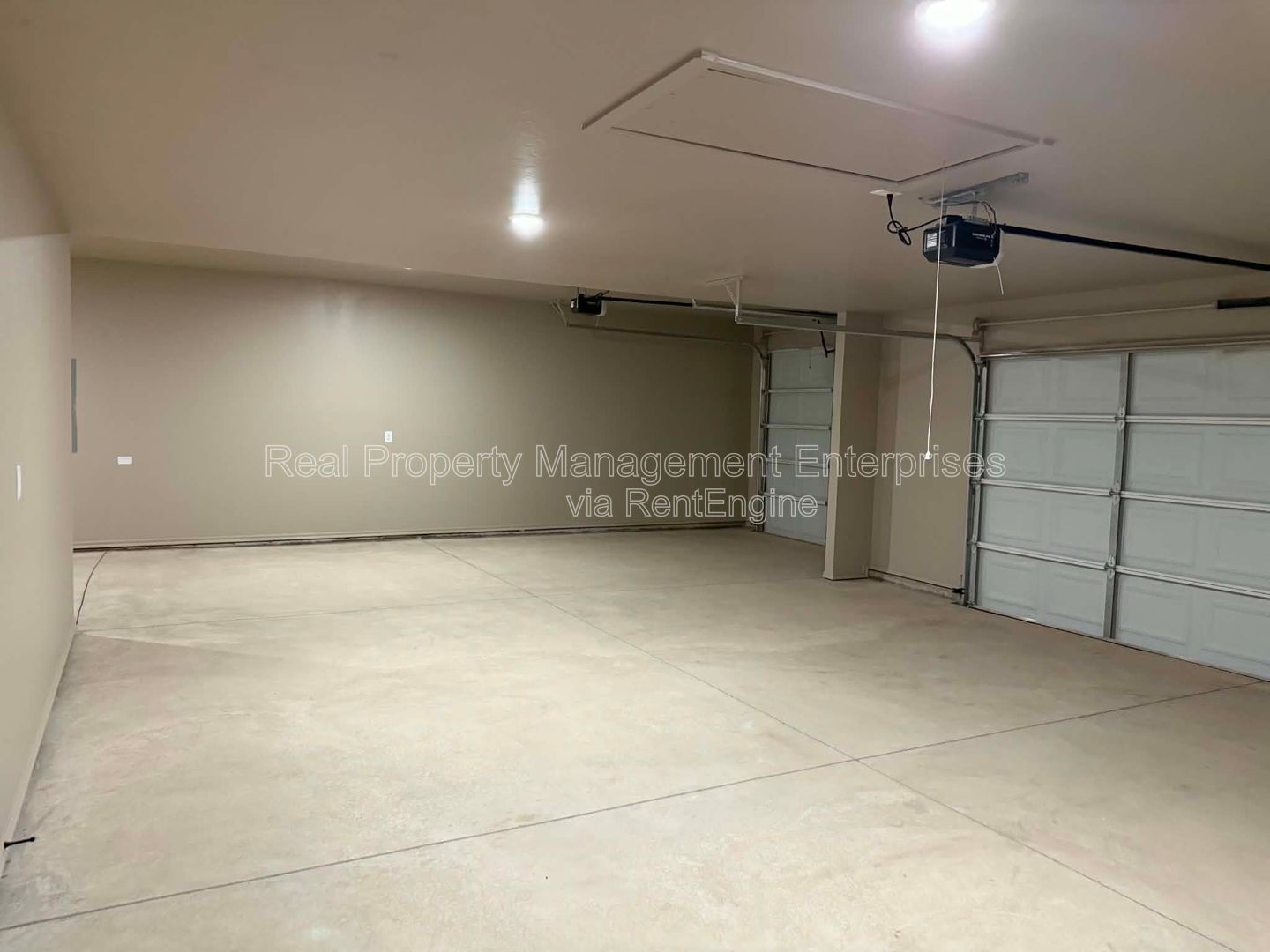 Gallery Image 35
