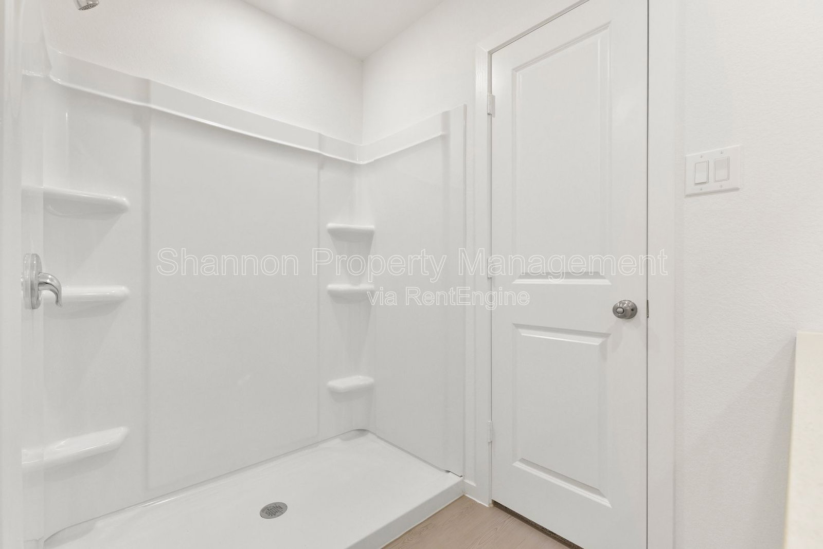 Gallery Image 16
