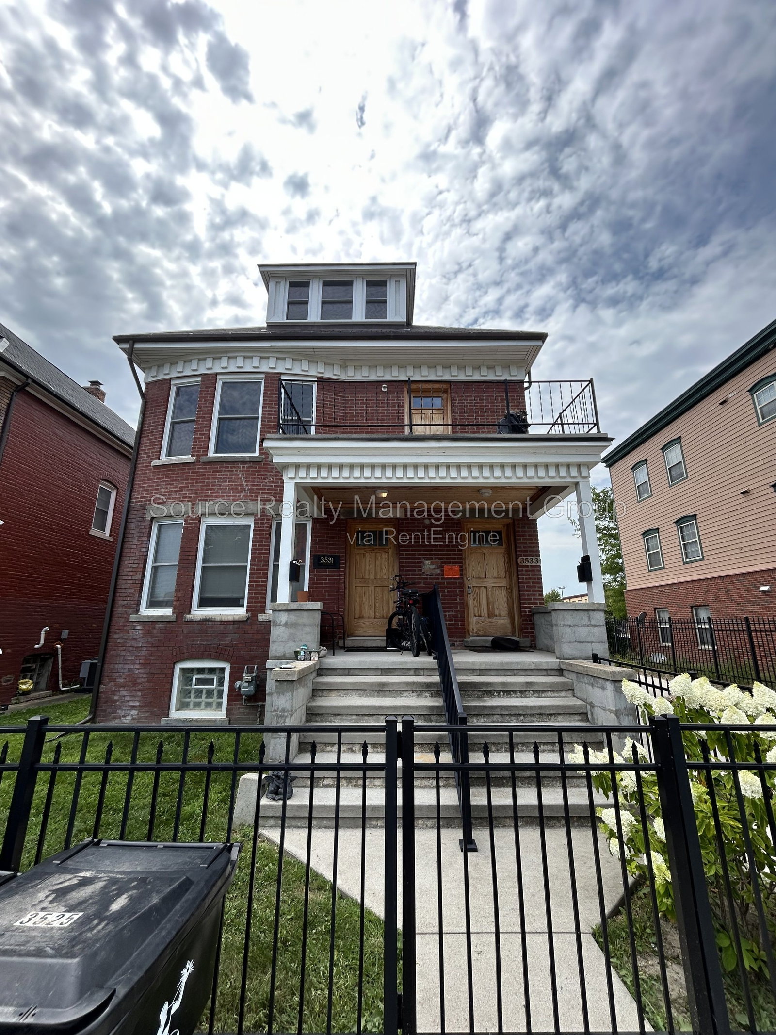 Gallery Image 17