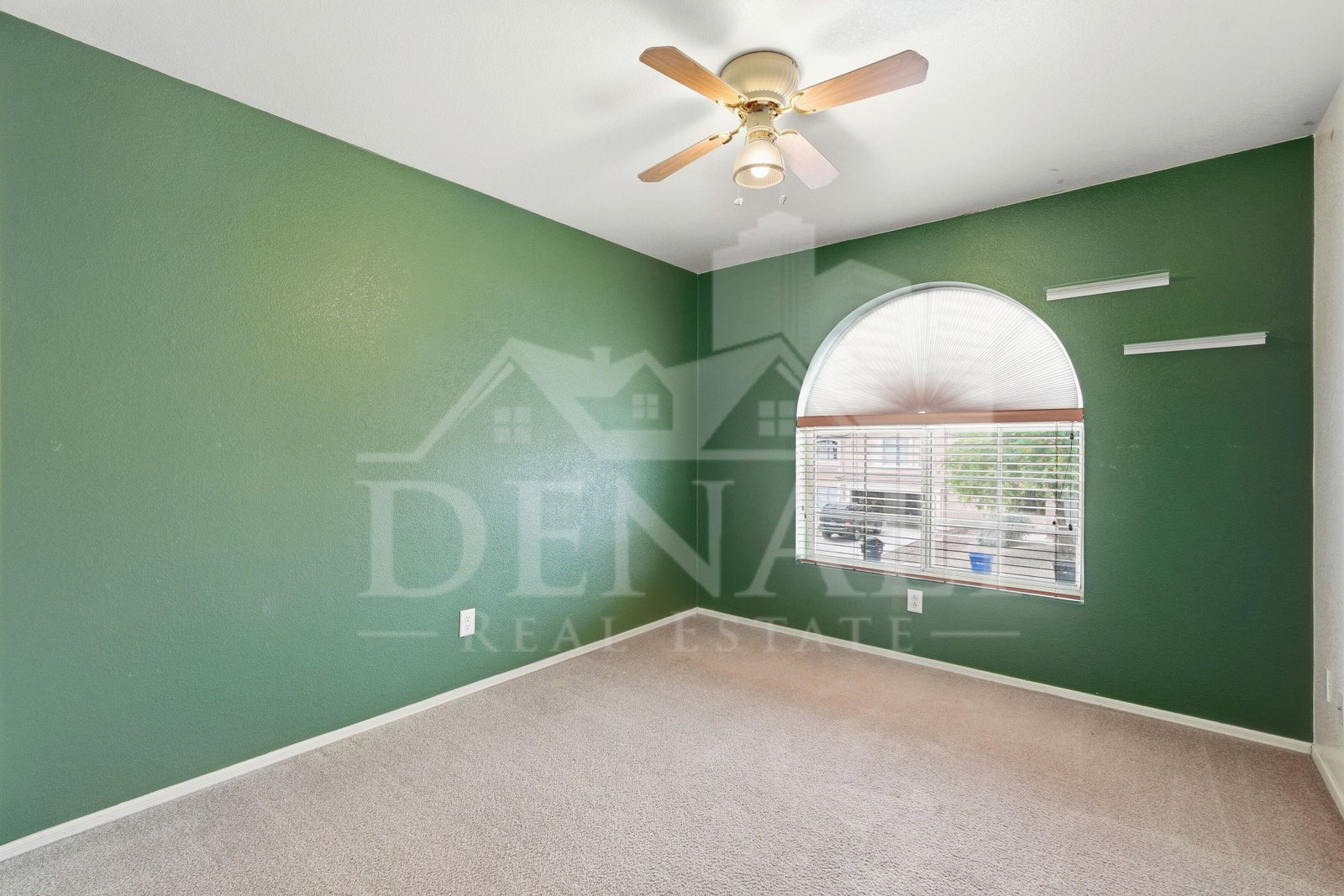 Gallery Image 18