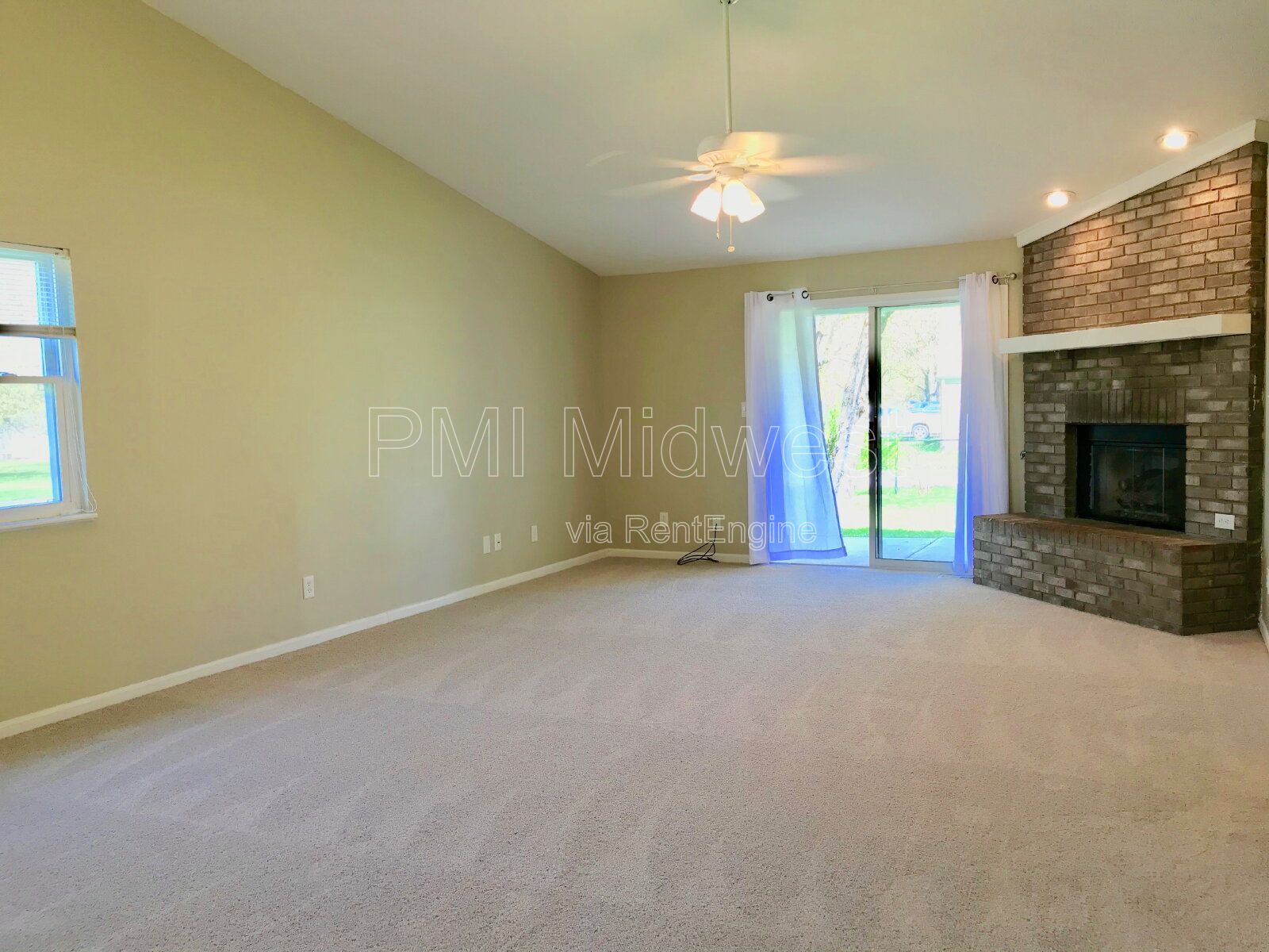 Gallery Image 18
