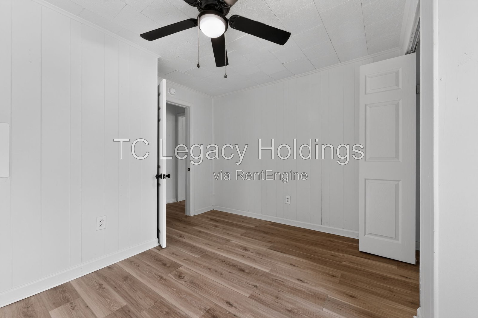 Gallery Image 17