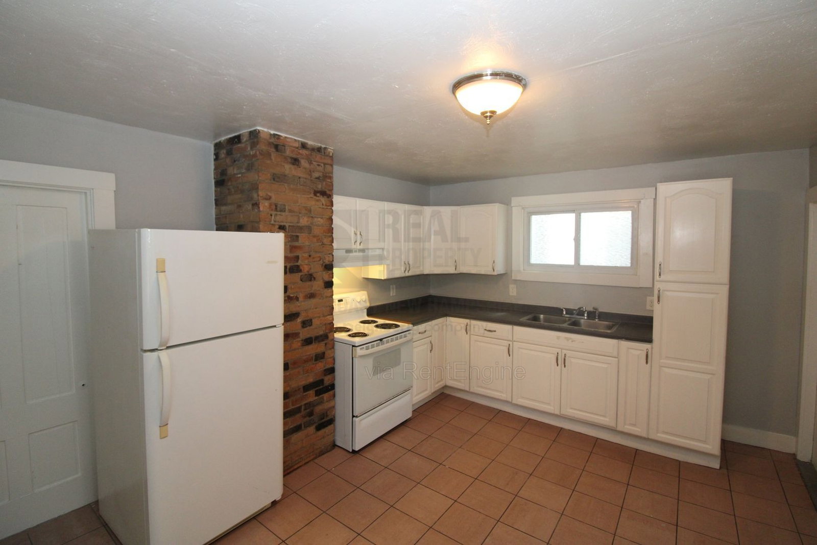 Gallery Image 0