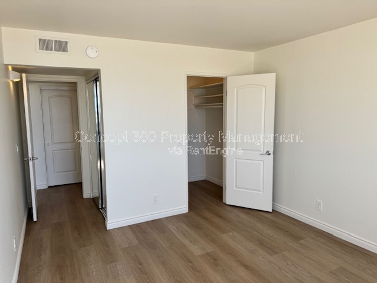 Gallery Image 29