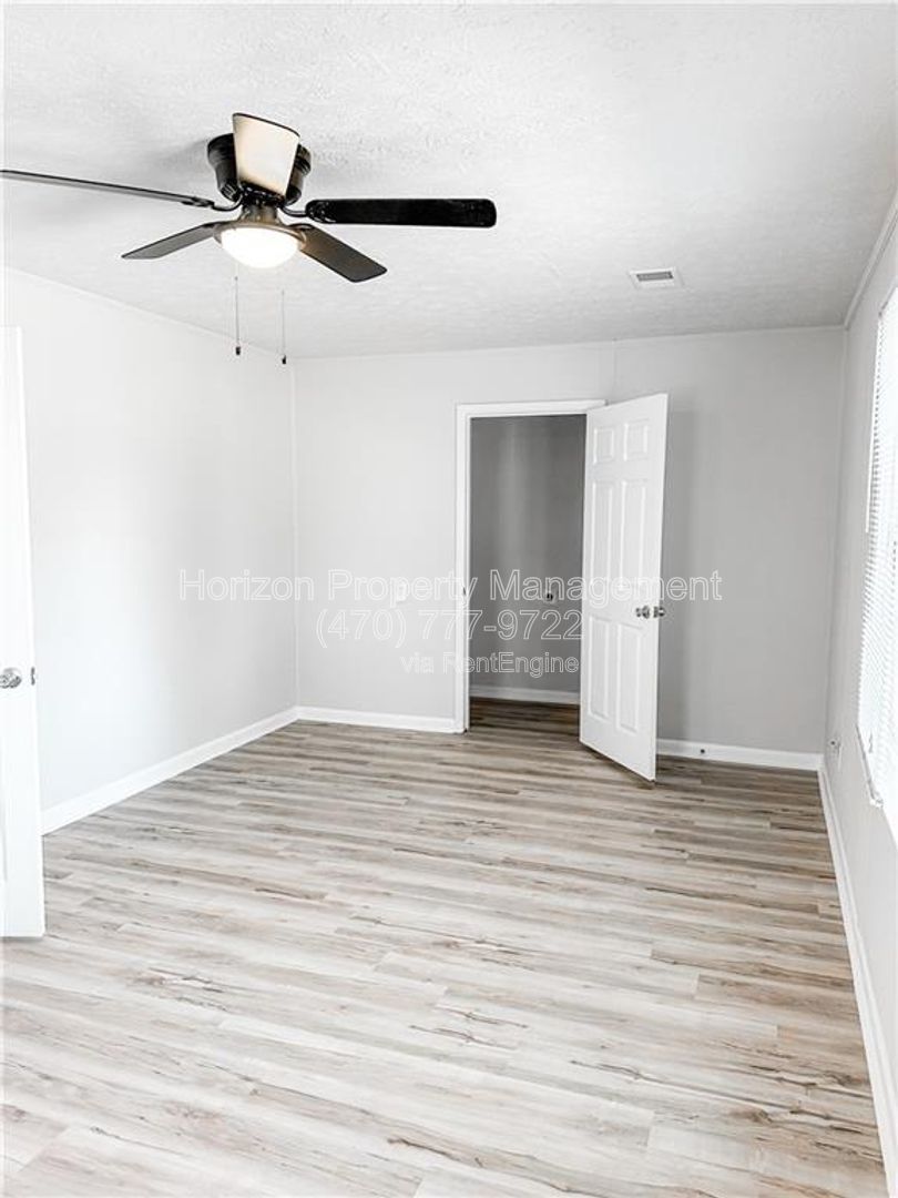 Gallery Image 15
