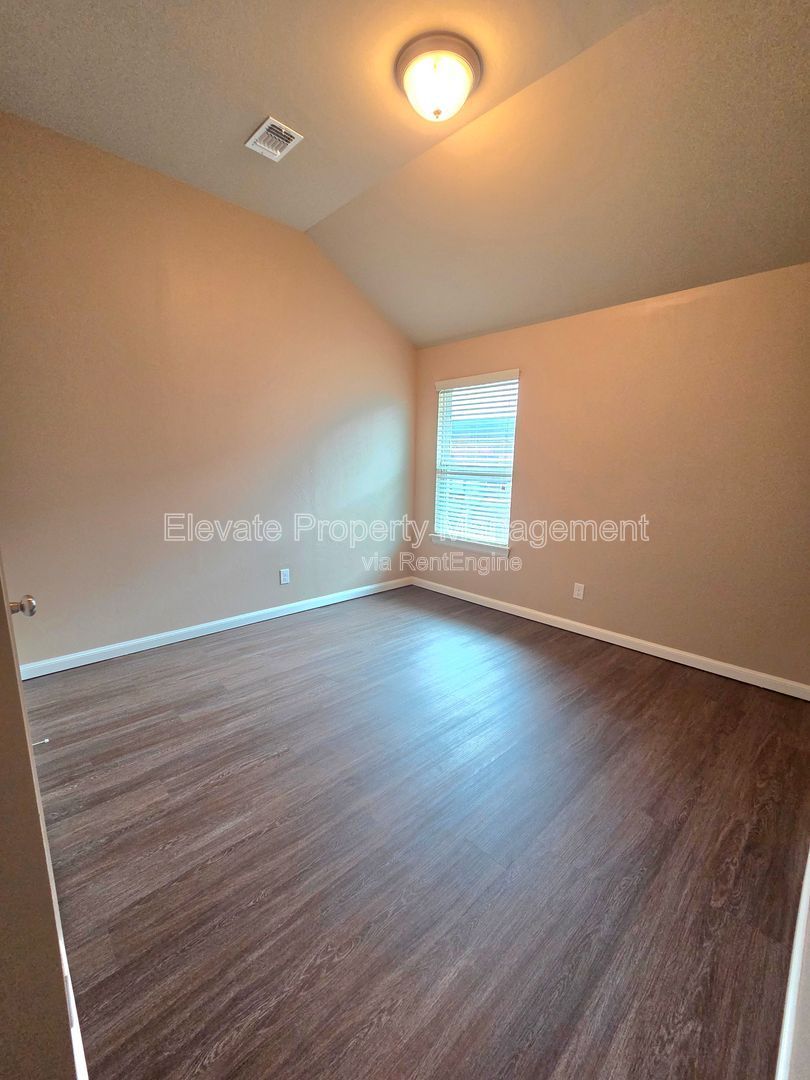 Gallery Image 13