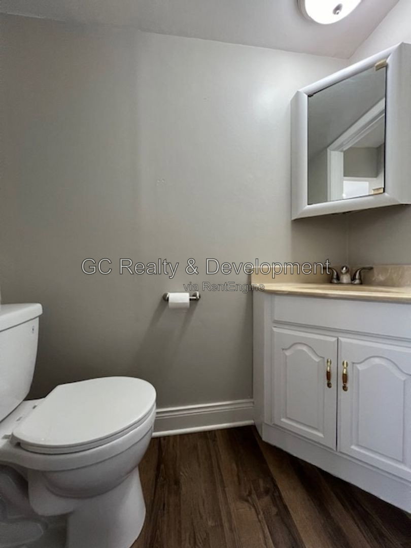 Gallery Image 10